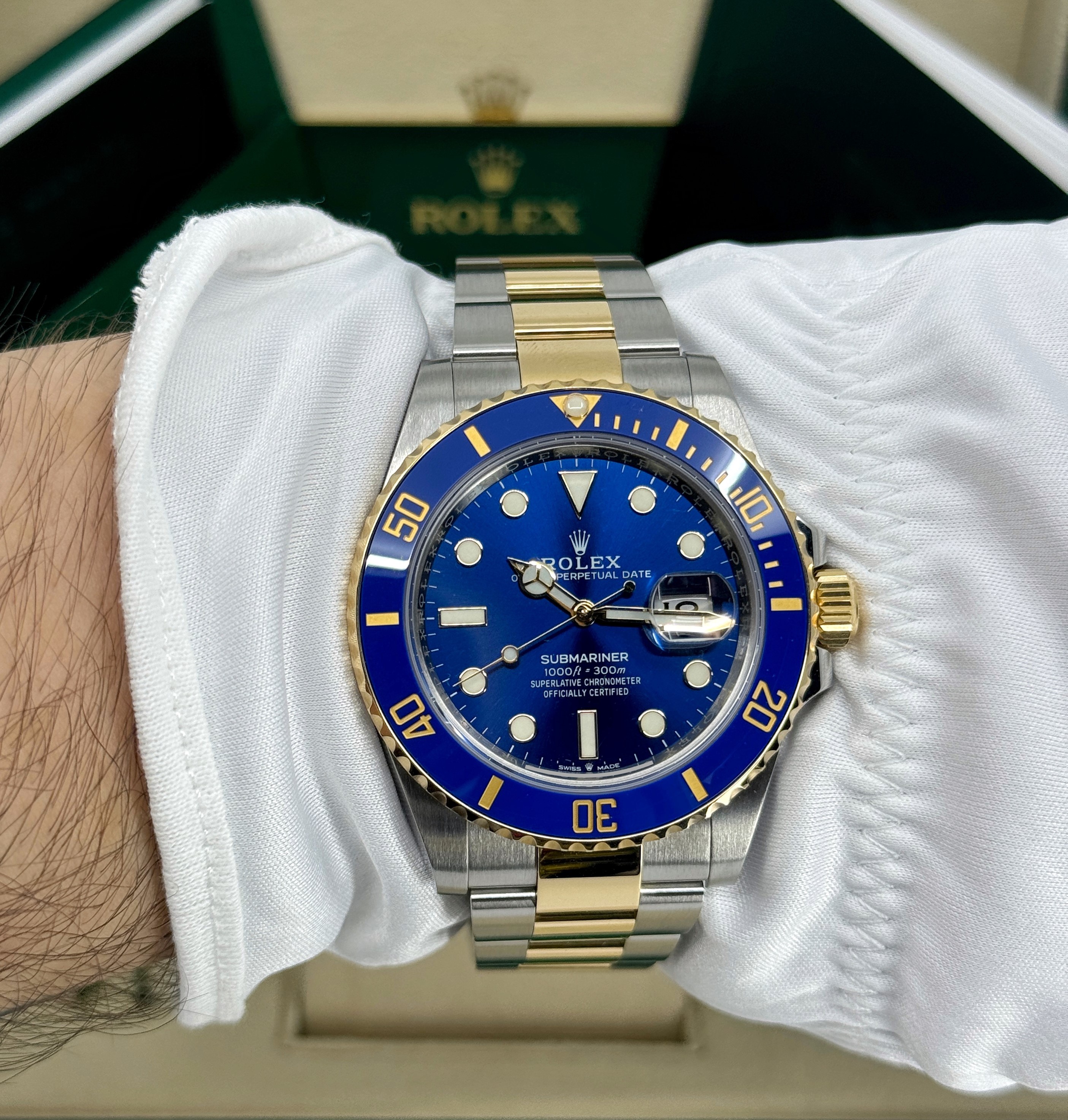 Rolex Submariner 126613 LB Thumbnail 5