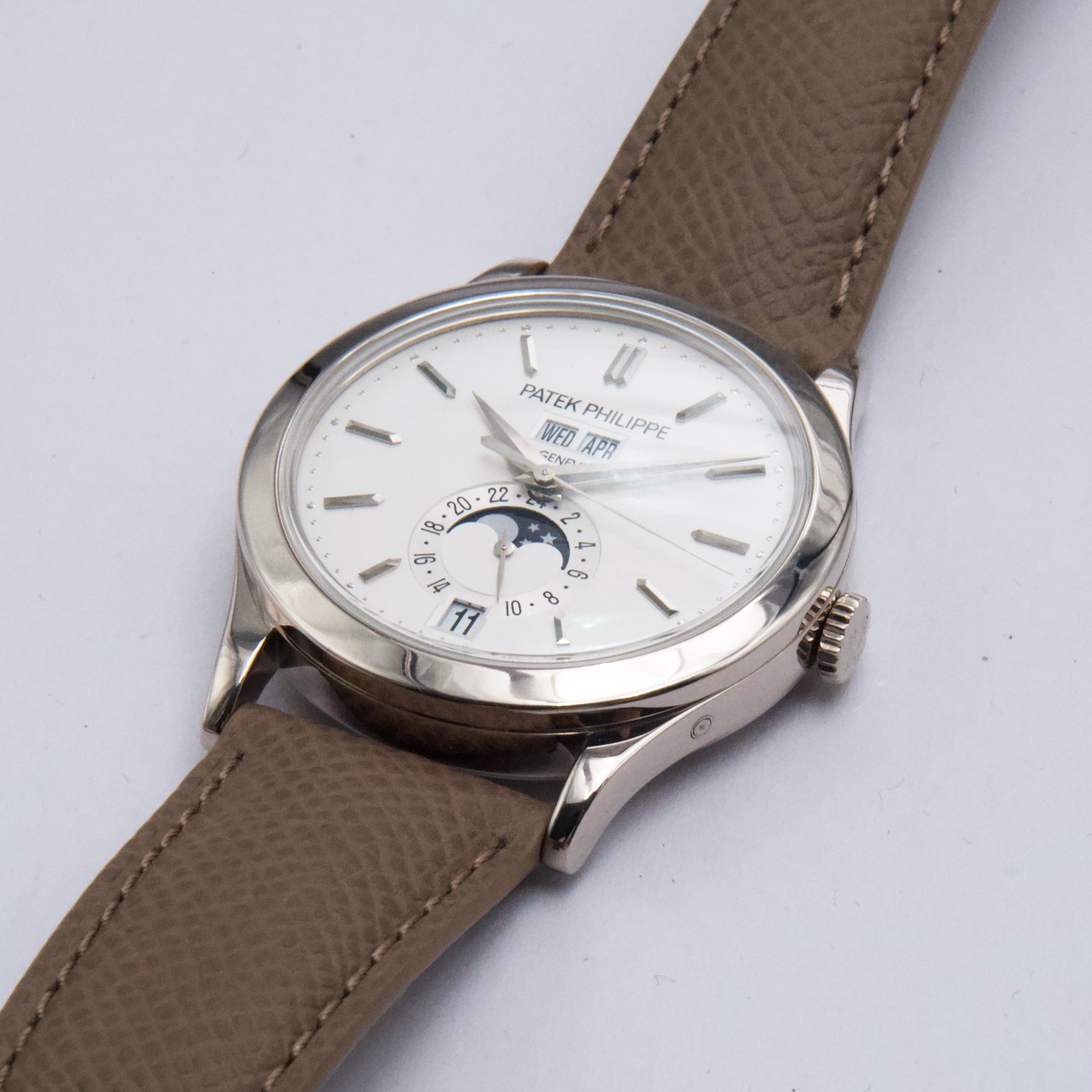 Patek Philippe Complications 5396G-011 Thumbnail 2