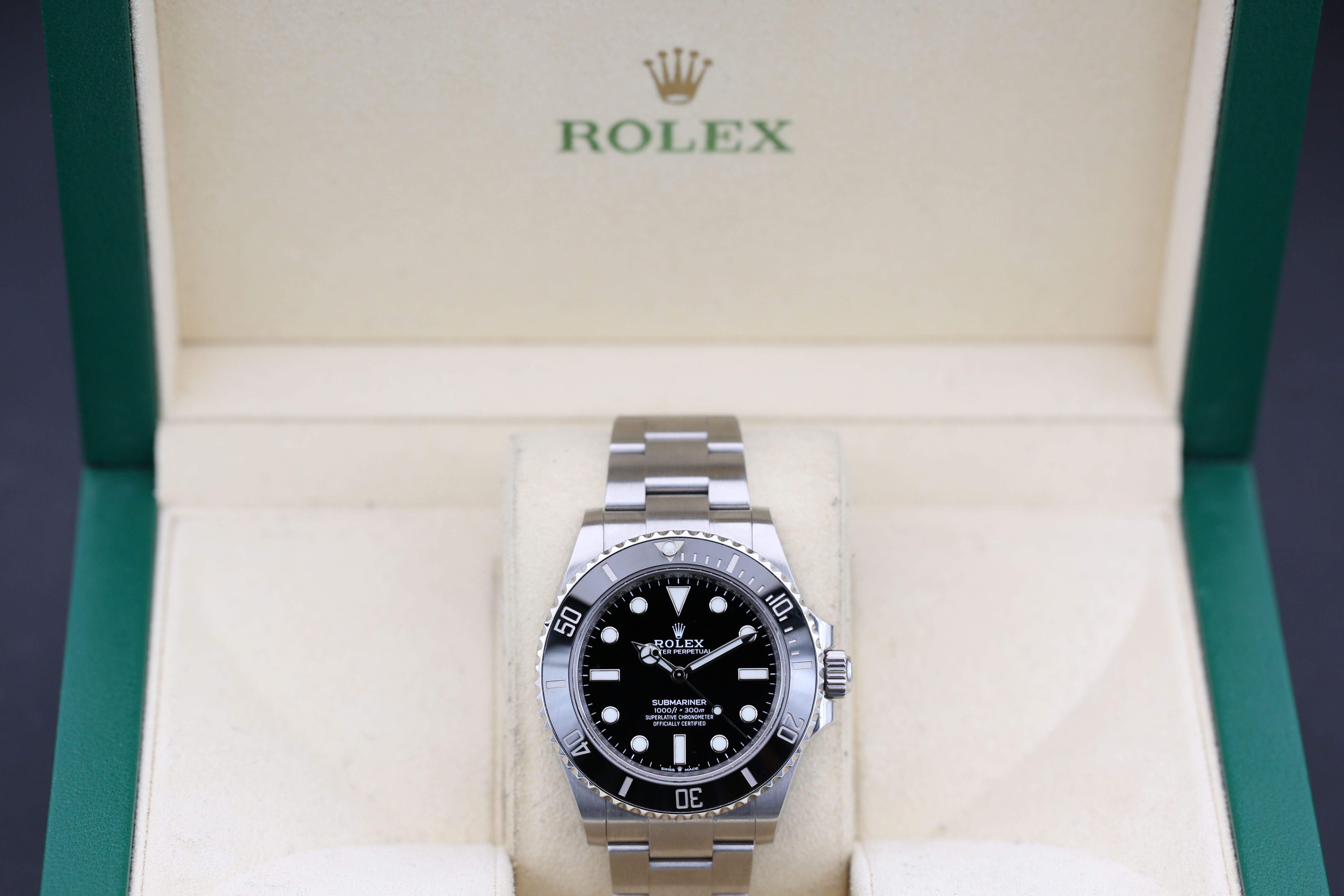 Rolex Submariner 124060 Thumbnail 4