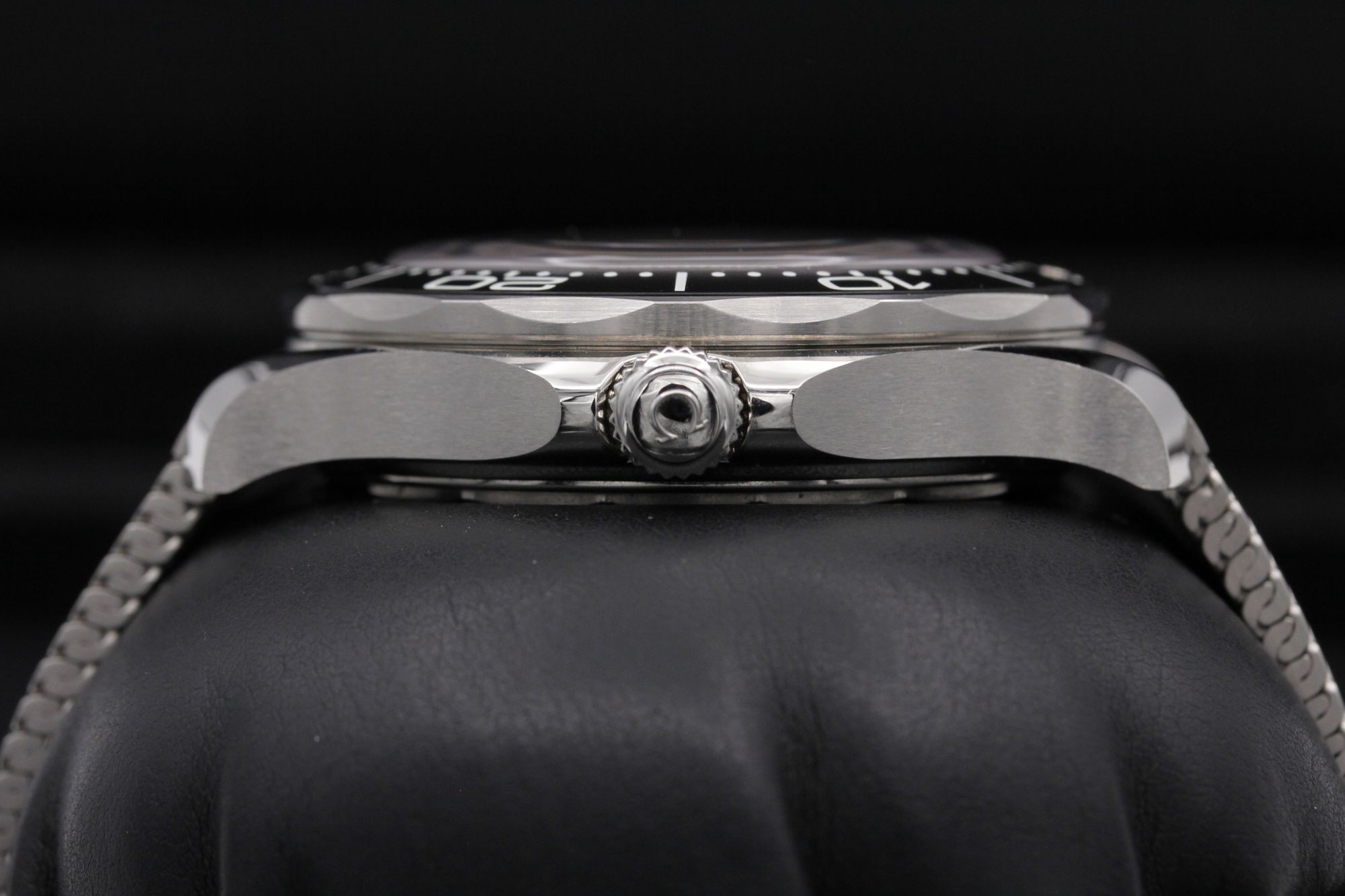 Omega Seamaster Diver 300m 210.30.42.20.01.010 Thumbnail 3