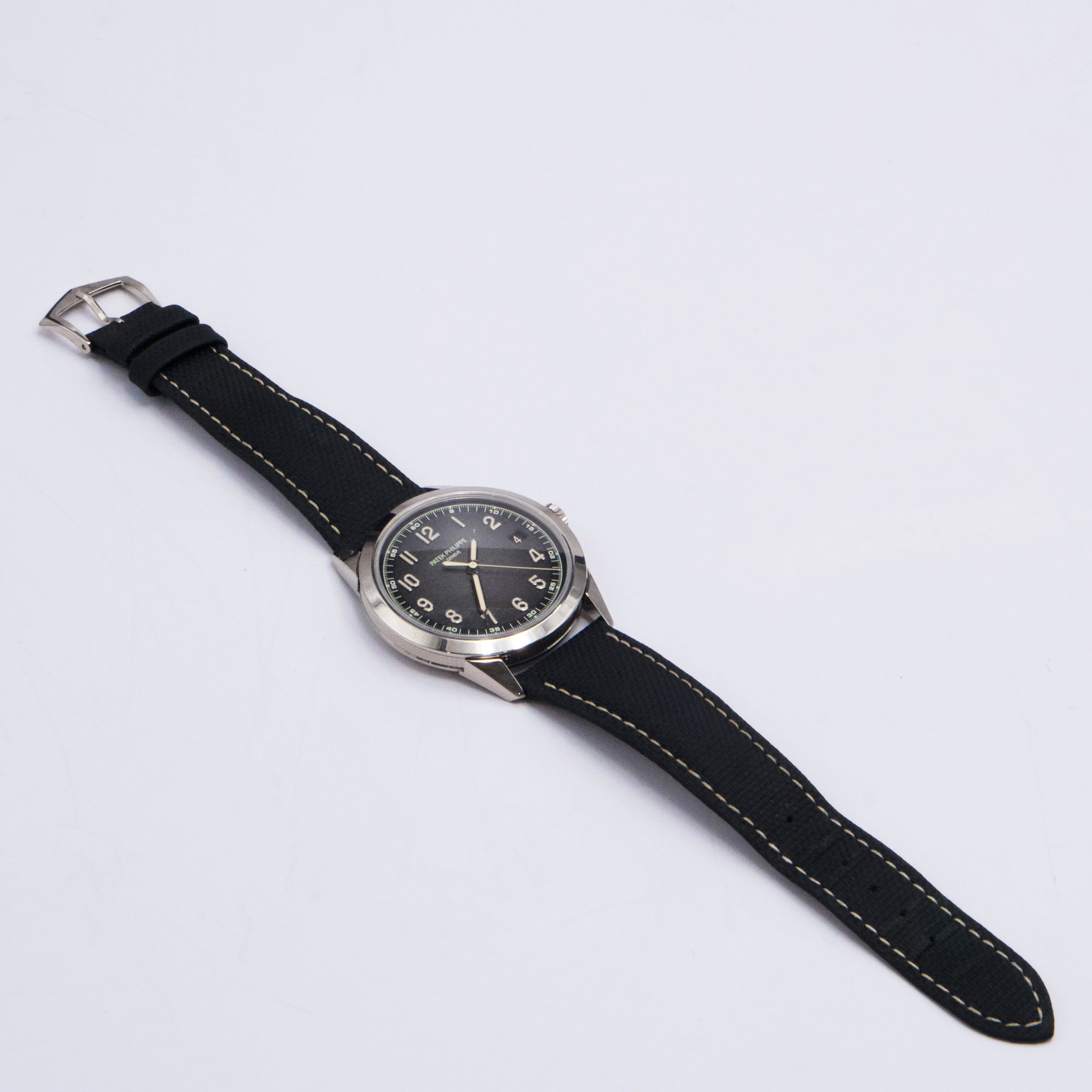 Patek Philippe Calatrava 5226G-001 Thumbnail 3