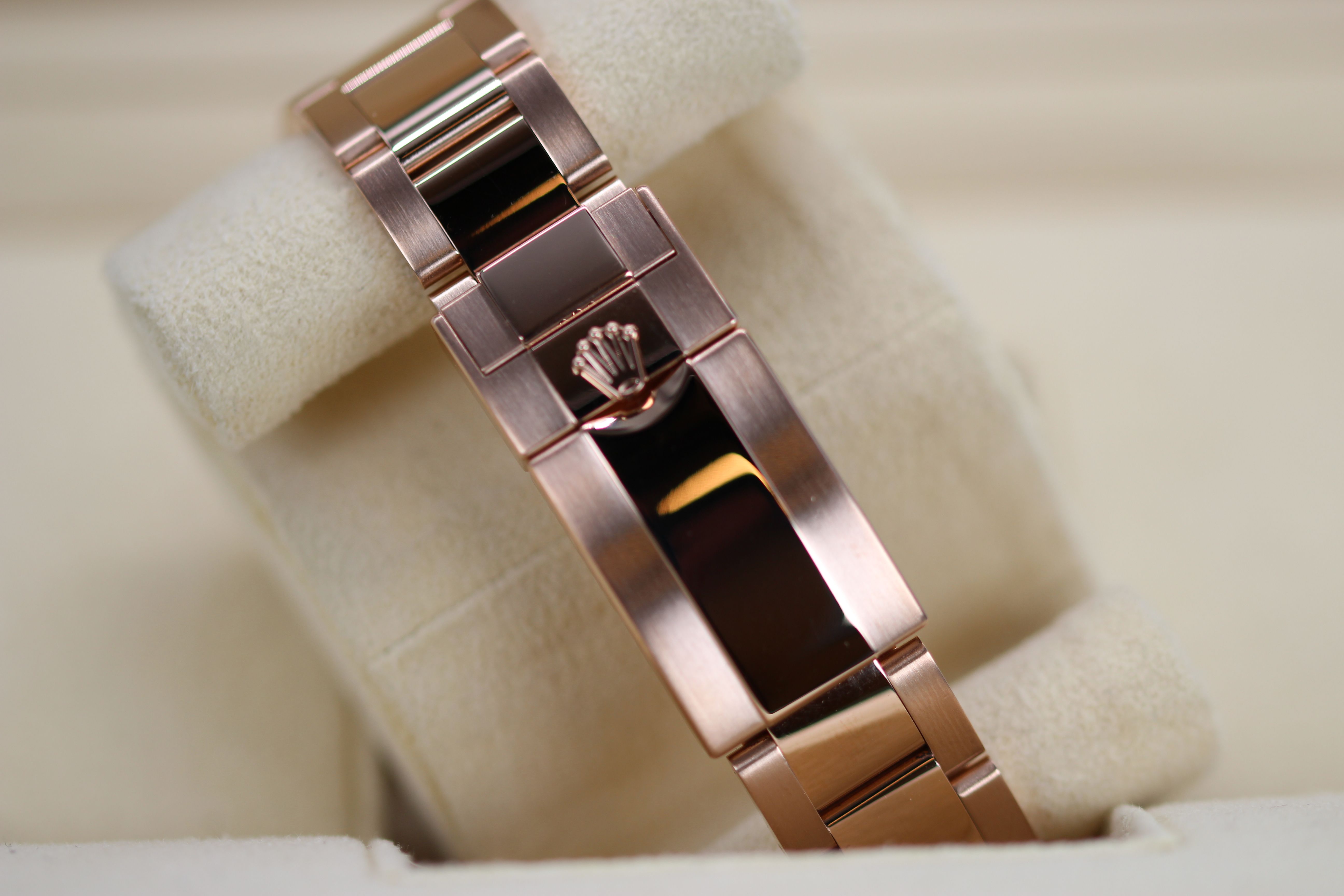 Rolex Daytona 126505 Thumbnail 4