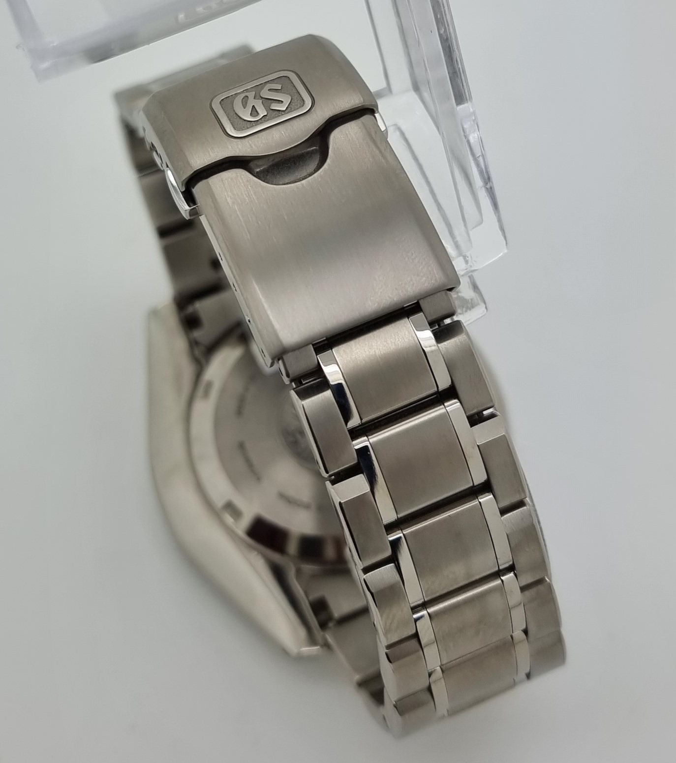 Grand Seiko Sport Collection SBGH257 Thumbnail 6