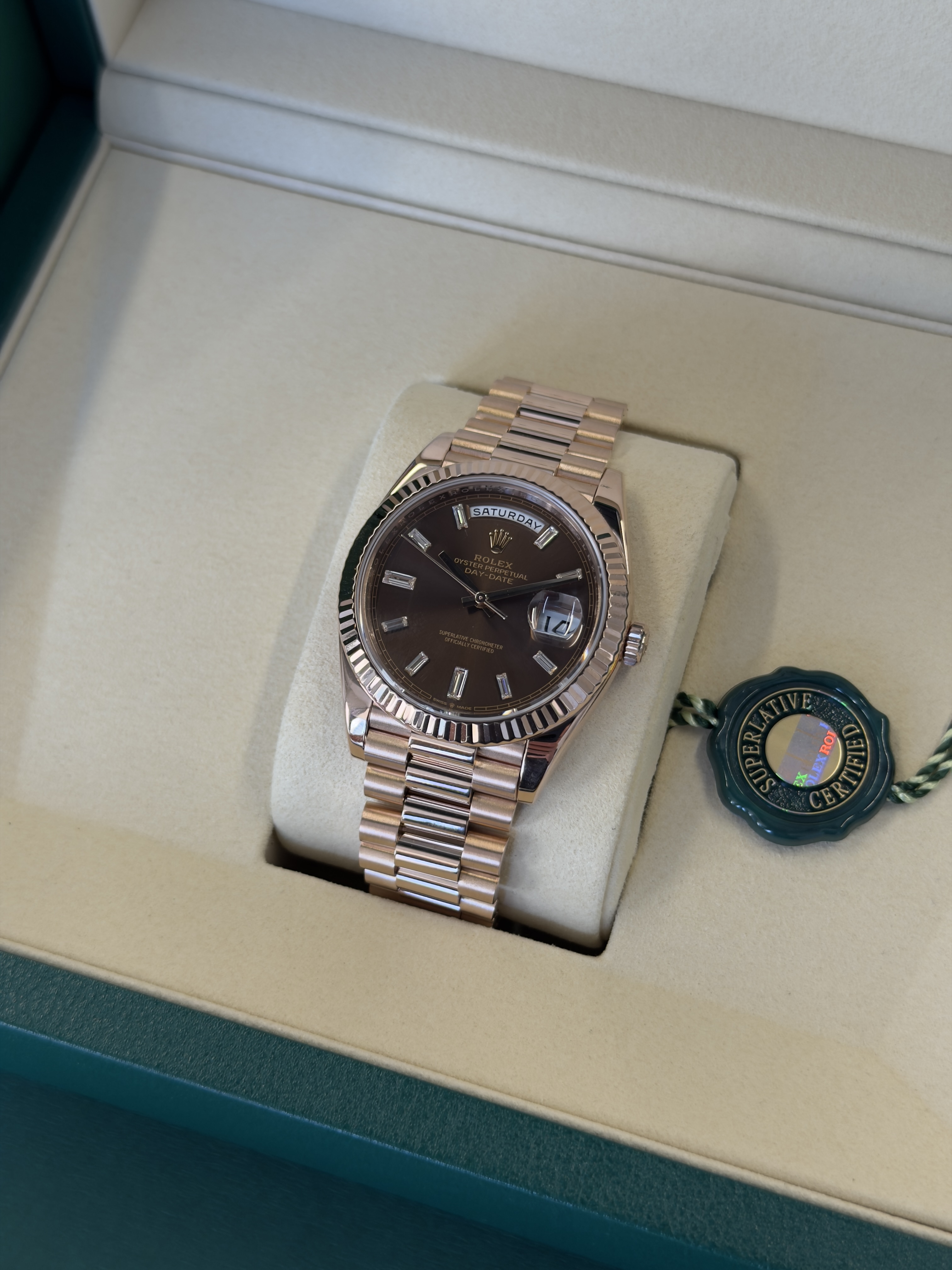 Rolex Day-Date 40 228235 Thumbnail 4
