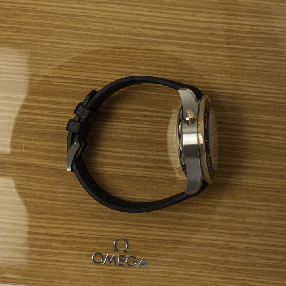 Omega Seamaster Diver 300m 210.22.44.51.01.001 Thumbnail 4