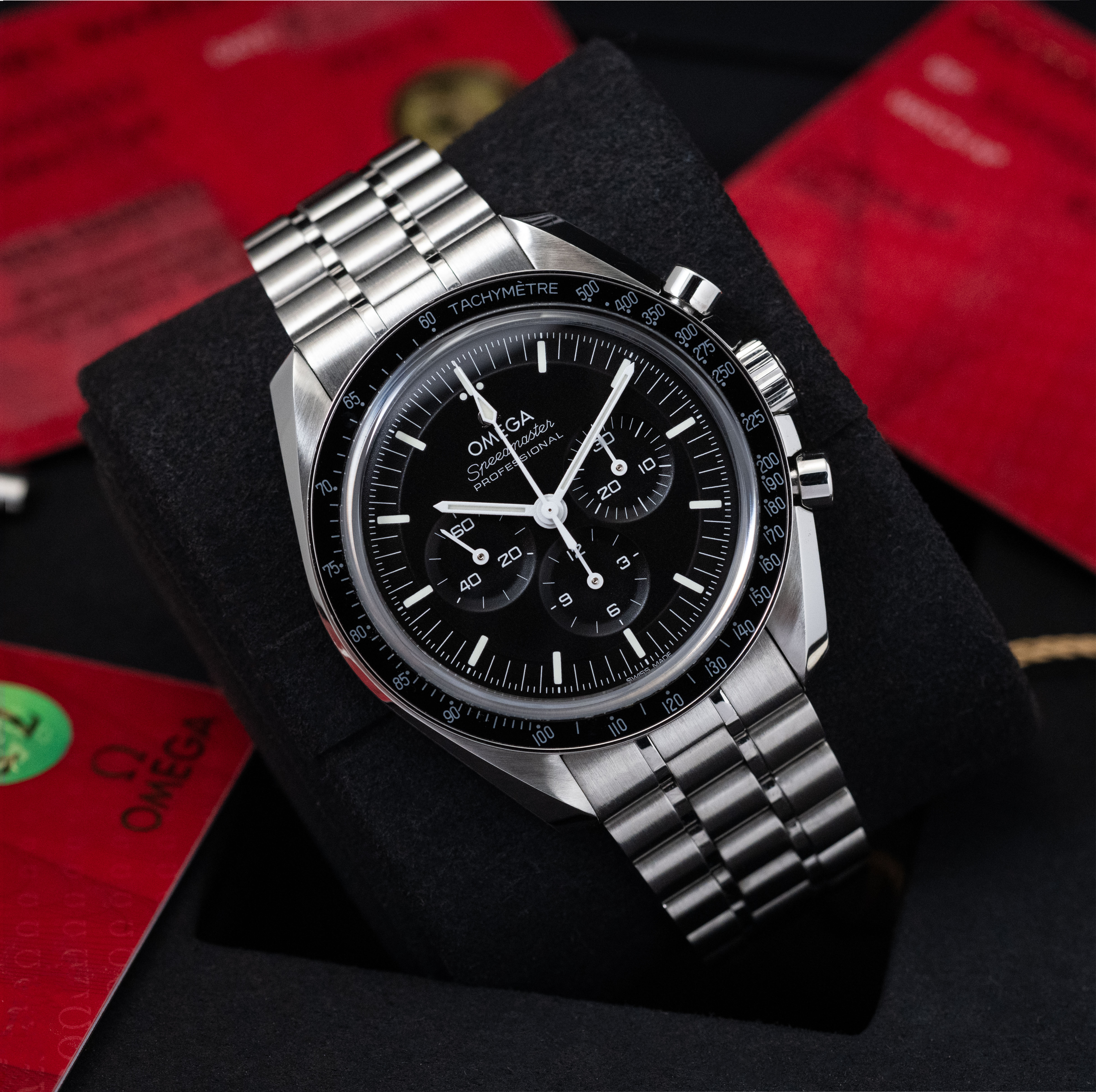 Omega Speedmaster Moonwatch Professional 310.30.42.50.01.002 Thumbnail 6