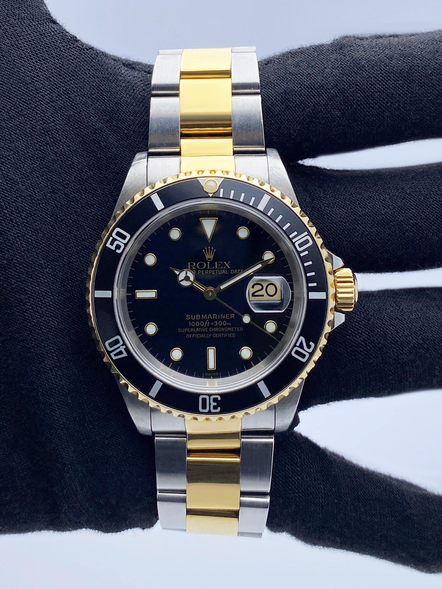 Rolex Submariner 16613 Thumbnail 2