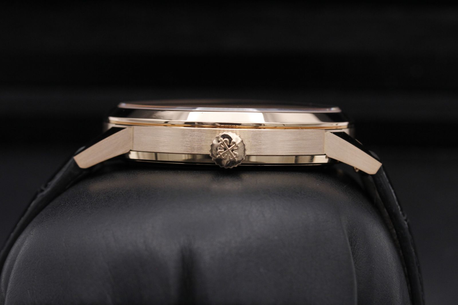 Patek Philippe Complications 5235/50R-001 Thumbnail 3