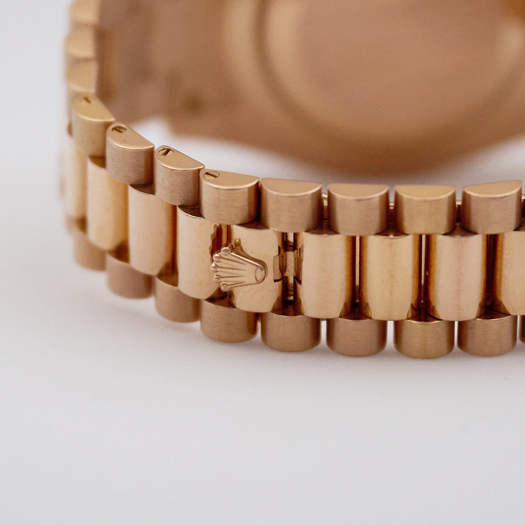 Rolex Day-Date II 218235 Thumbnail 5