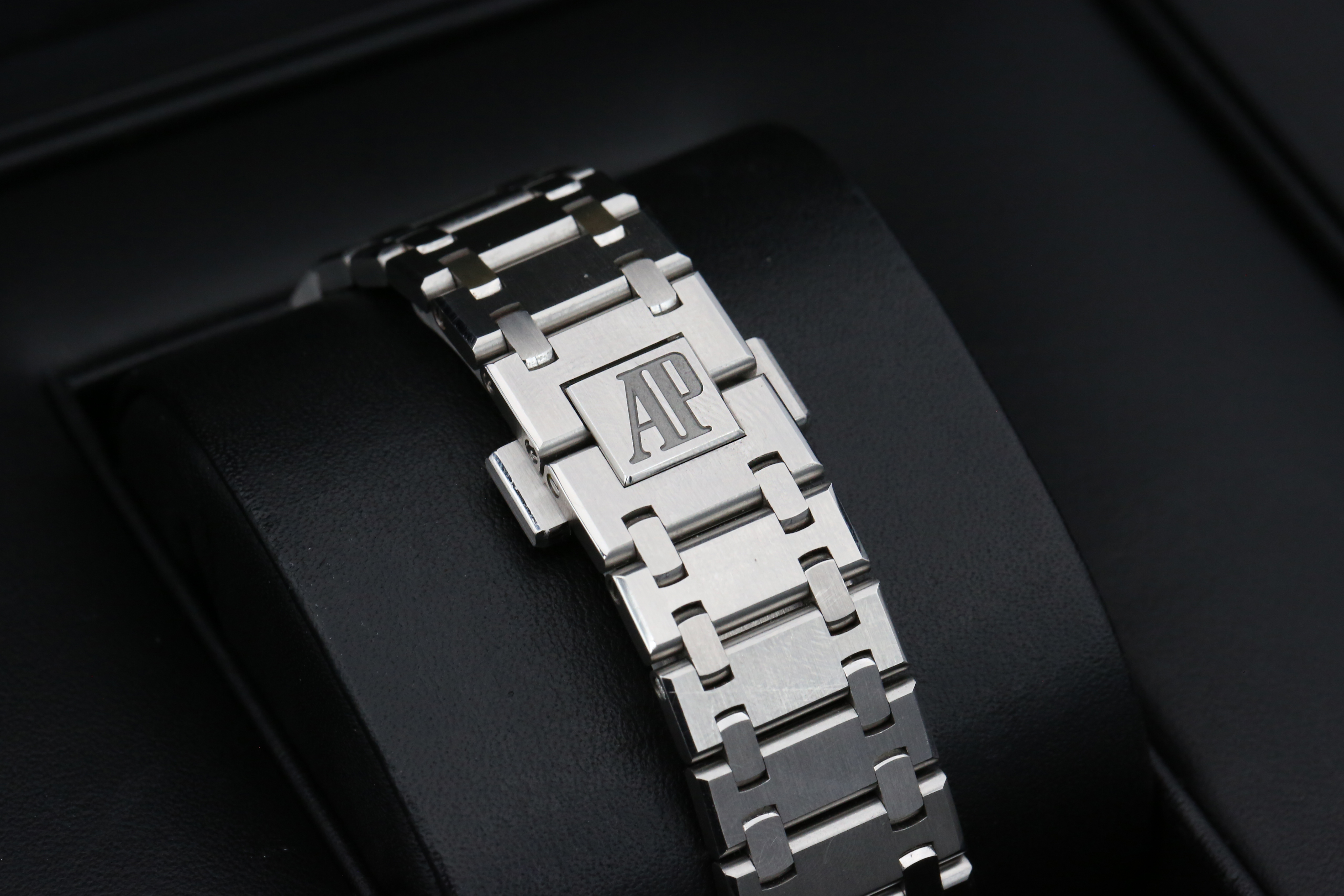 Audemars Piguet Royal Oak 15202ST.OO.1240ST.01 Thumbnail 3