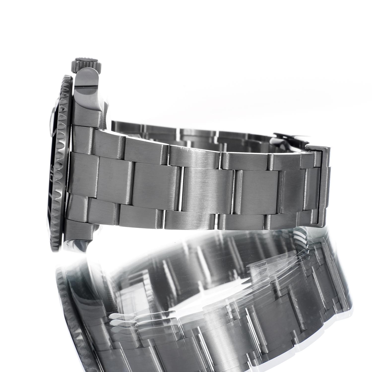 Rolex Submariner 116610 LN Thumbnail 2