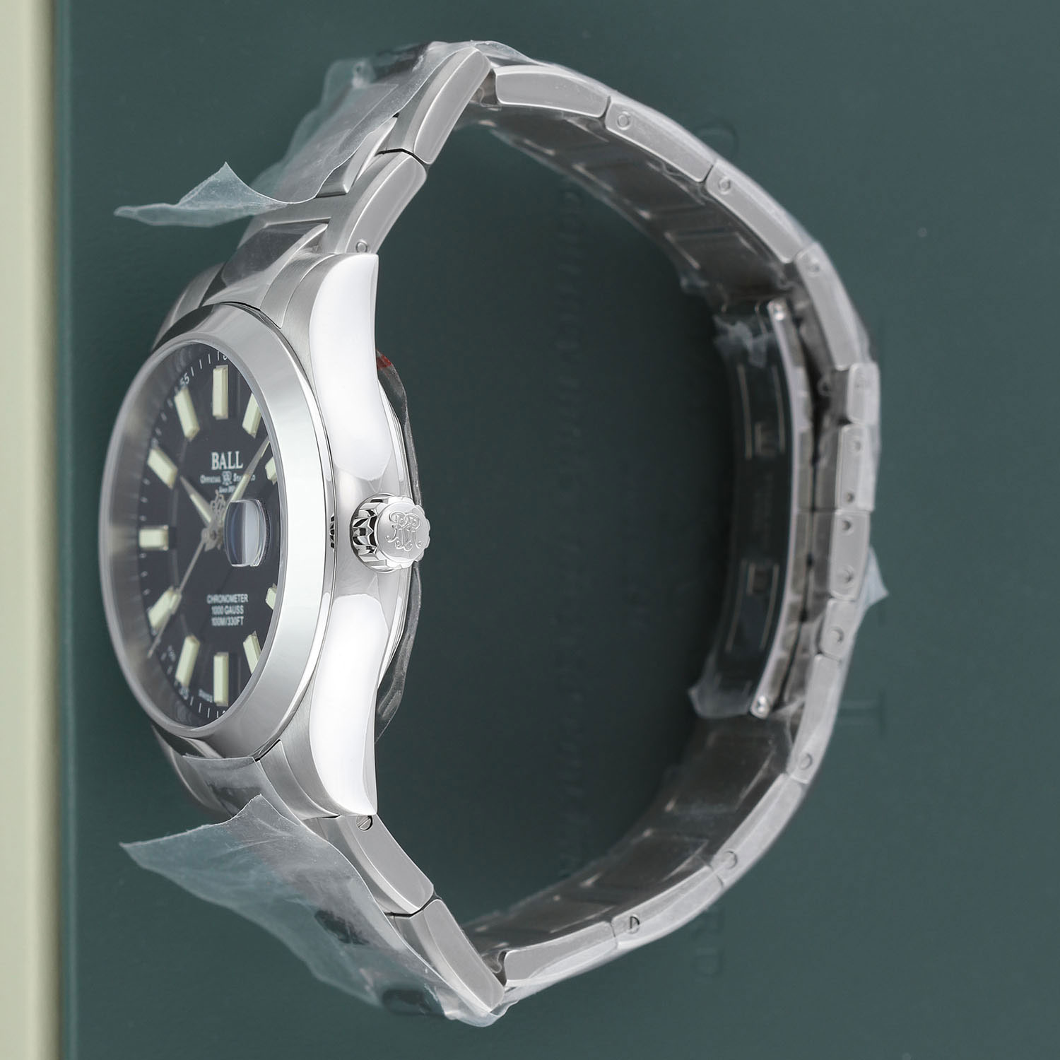 Ball Engineer III NM9026C-S6CJ-BK Thumbnail 3