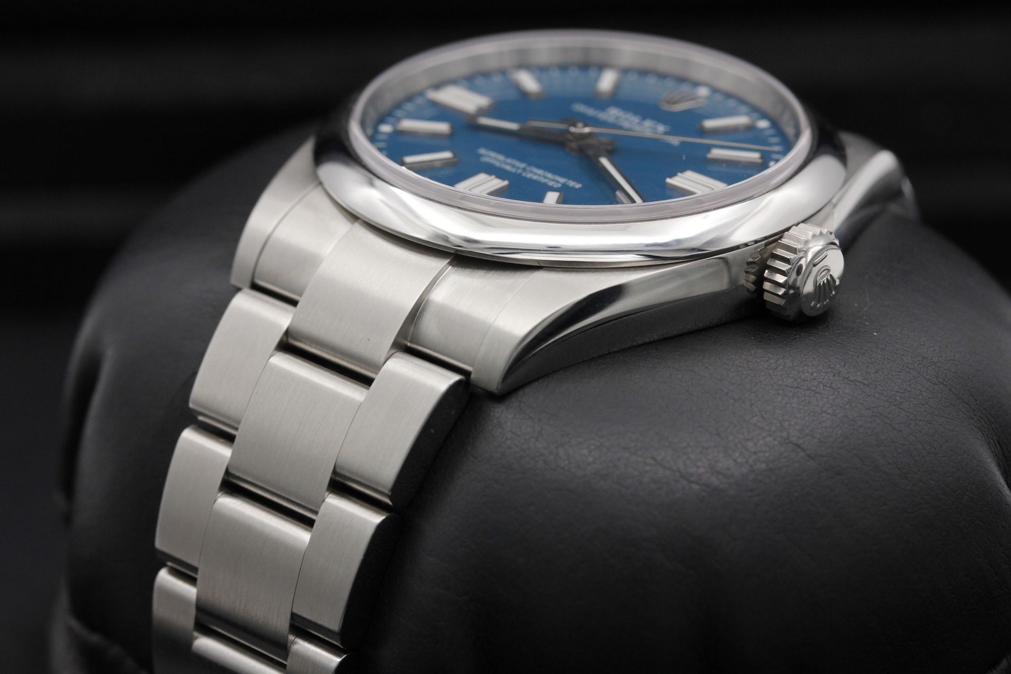 Rolex Oyster Perpetual 41 134300 Thumbnail 2