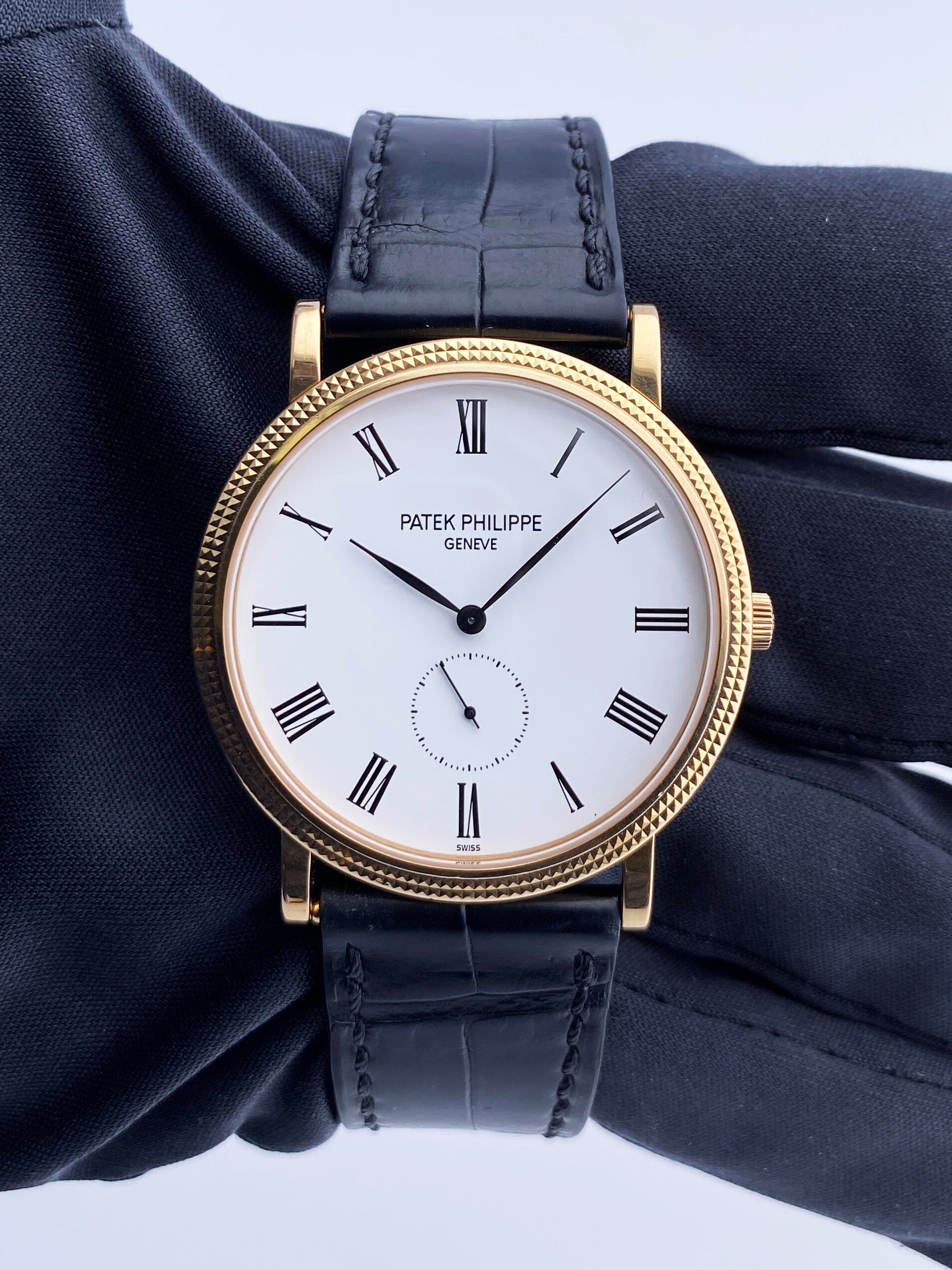 Patek Philippe Calatrava 5119R-001 Thumbnail 3