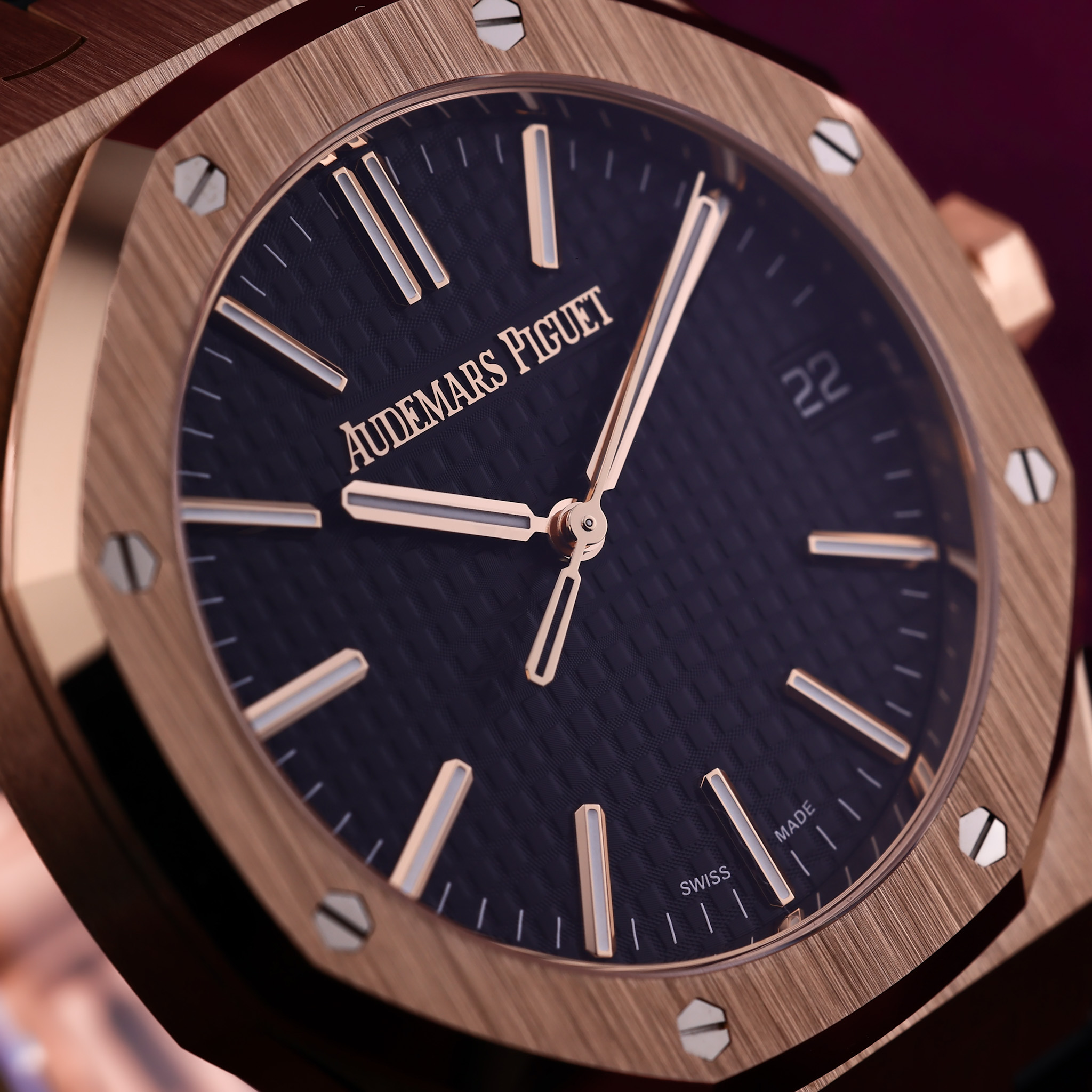 Audemars Piguet Royal Oak 15510OR.OO.D002CR.02 Thumbnail 3