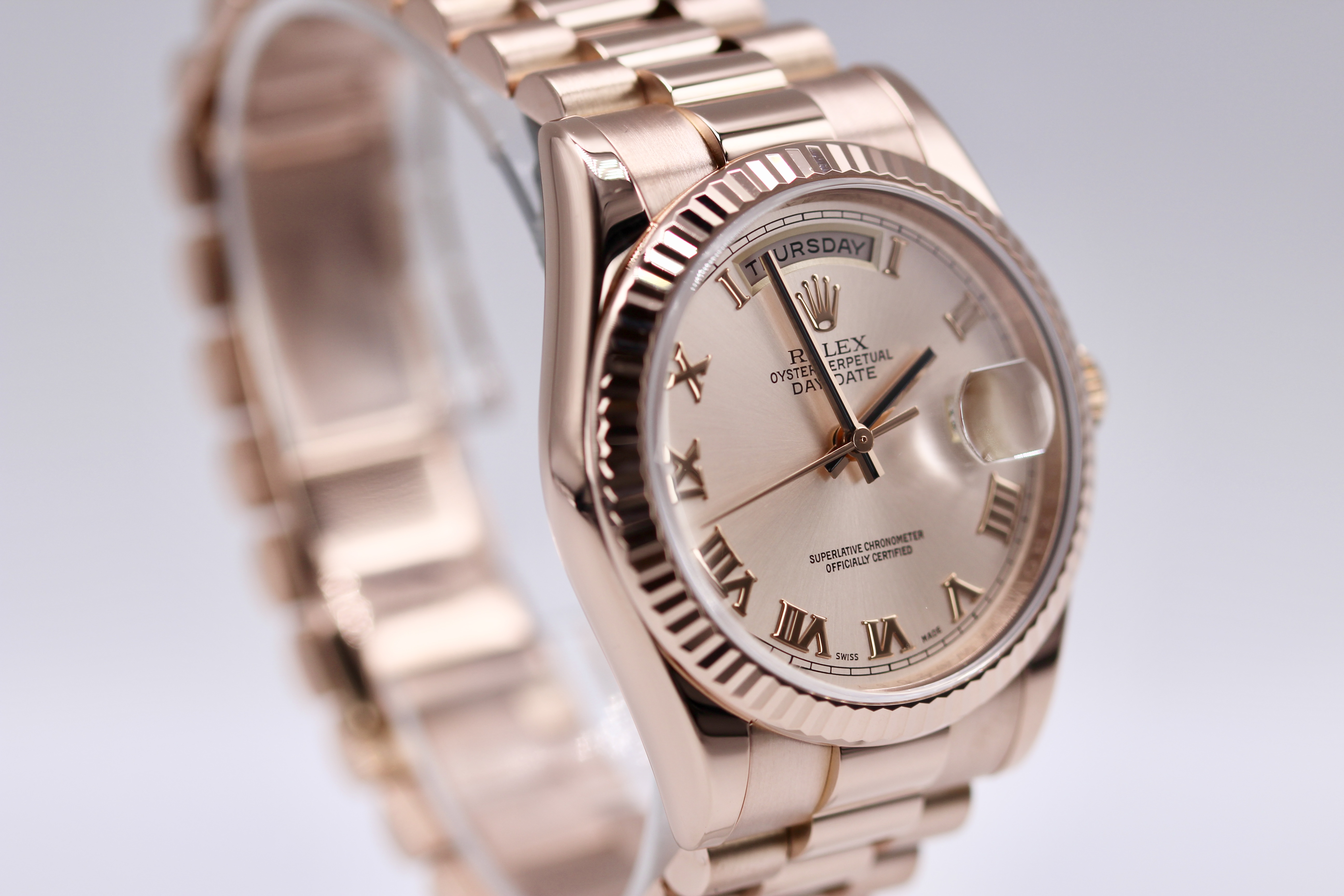 Rolex Day-Date 118235 Thumbnail 3