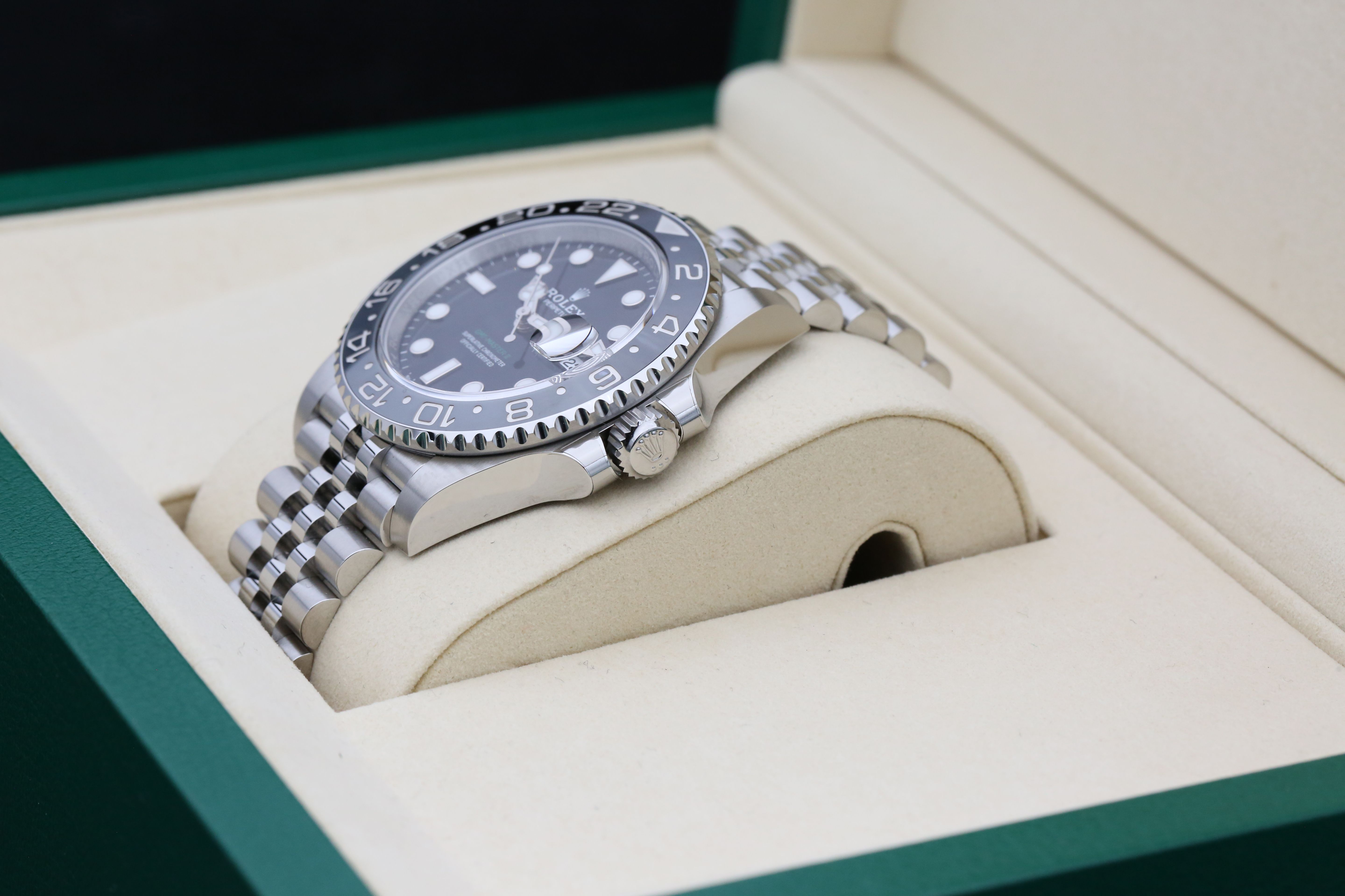 Rolex GMT Master II 126710 GRNR Thumbnail 6