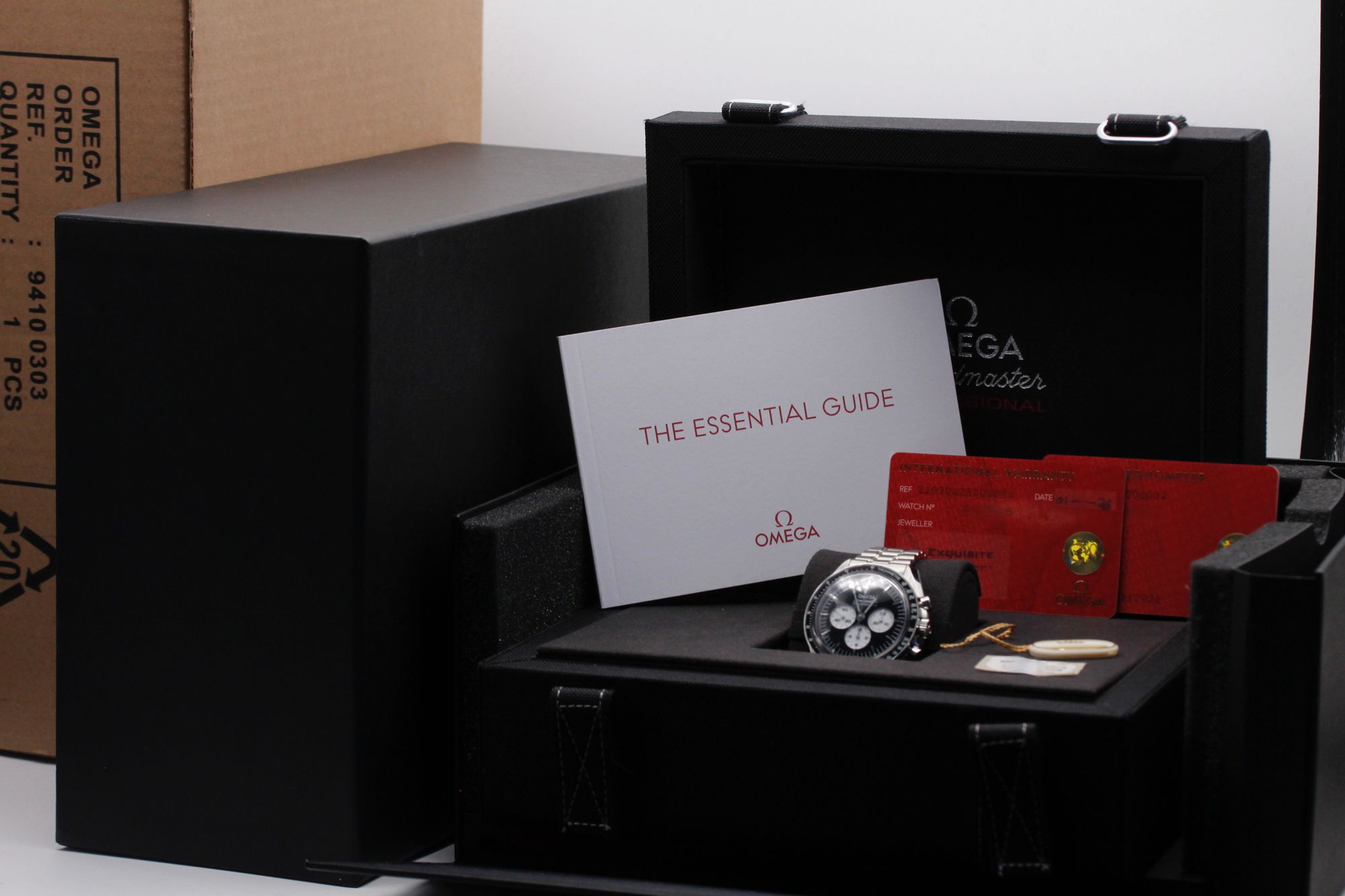 Omega Speedmaster Moonwatch Professional 310.30.42.50.01.004 Thumbnail 5