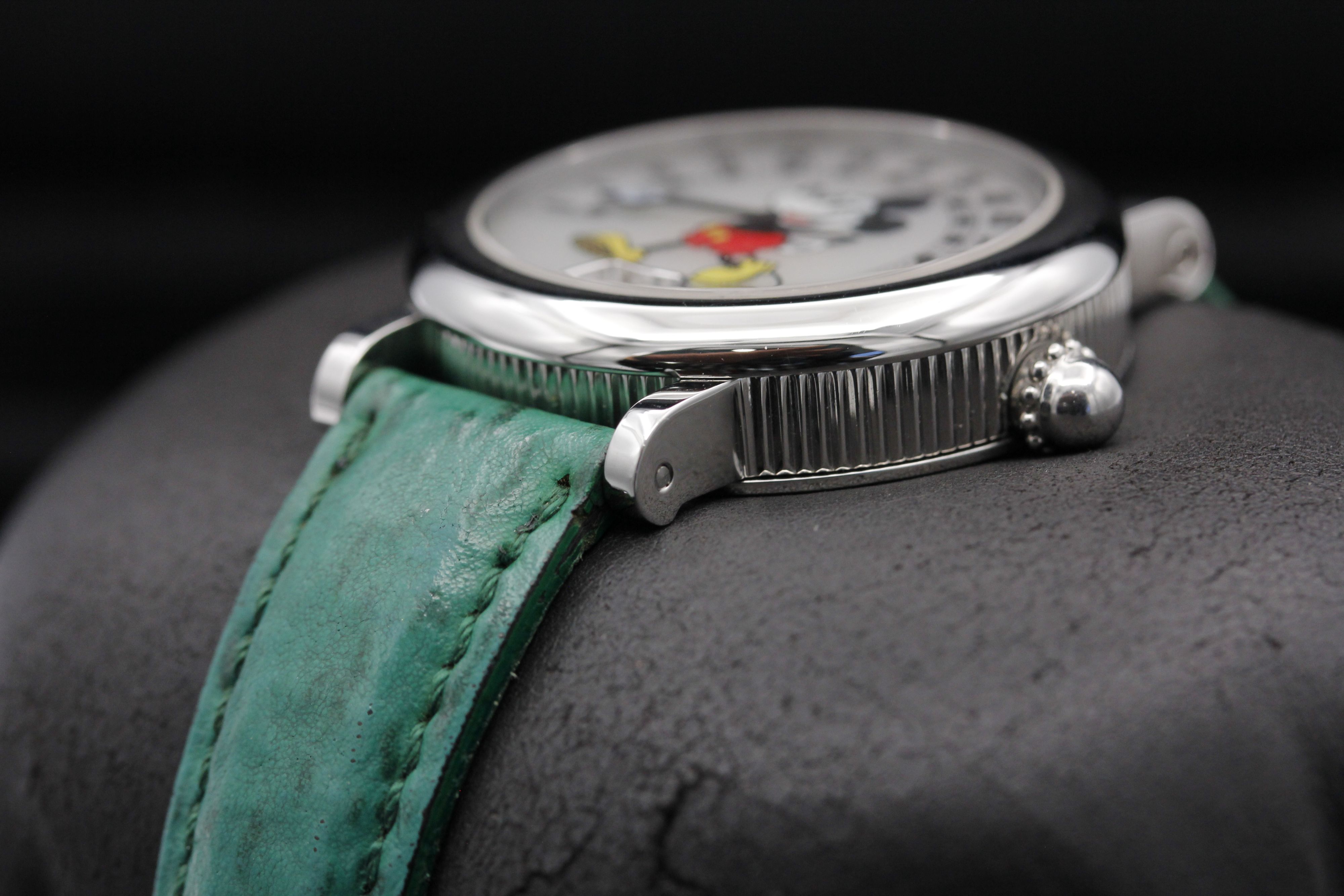 Gerald Genta Retro Fantasy G.3612.7 Thumbnail 2