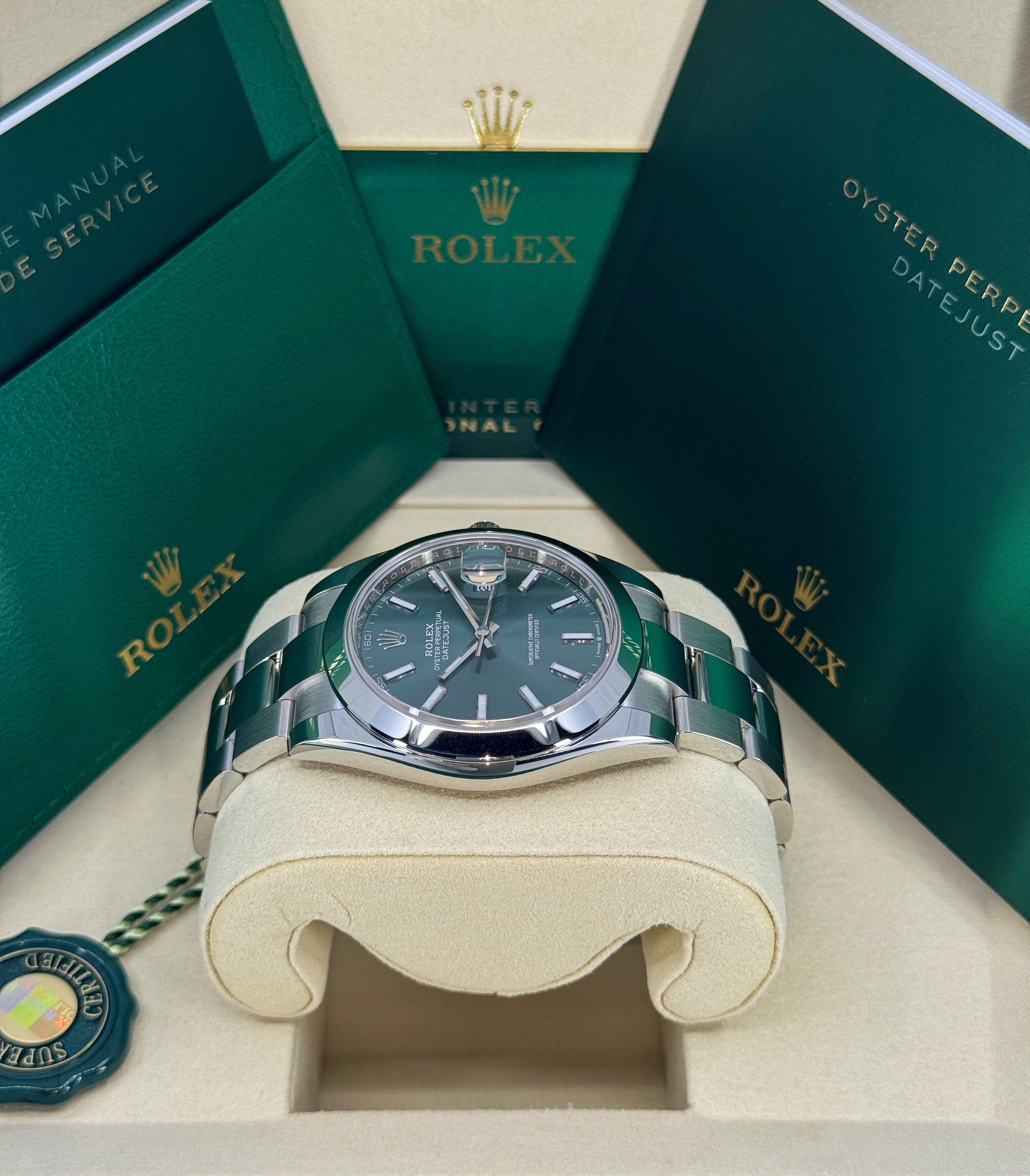 Rolex Datejust 41 126300 Thumbnail 2
