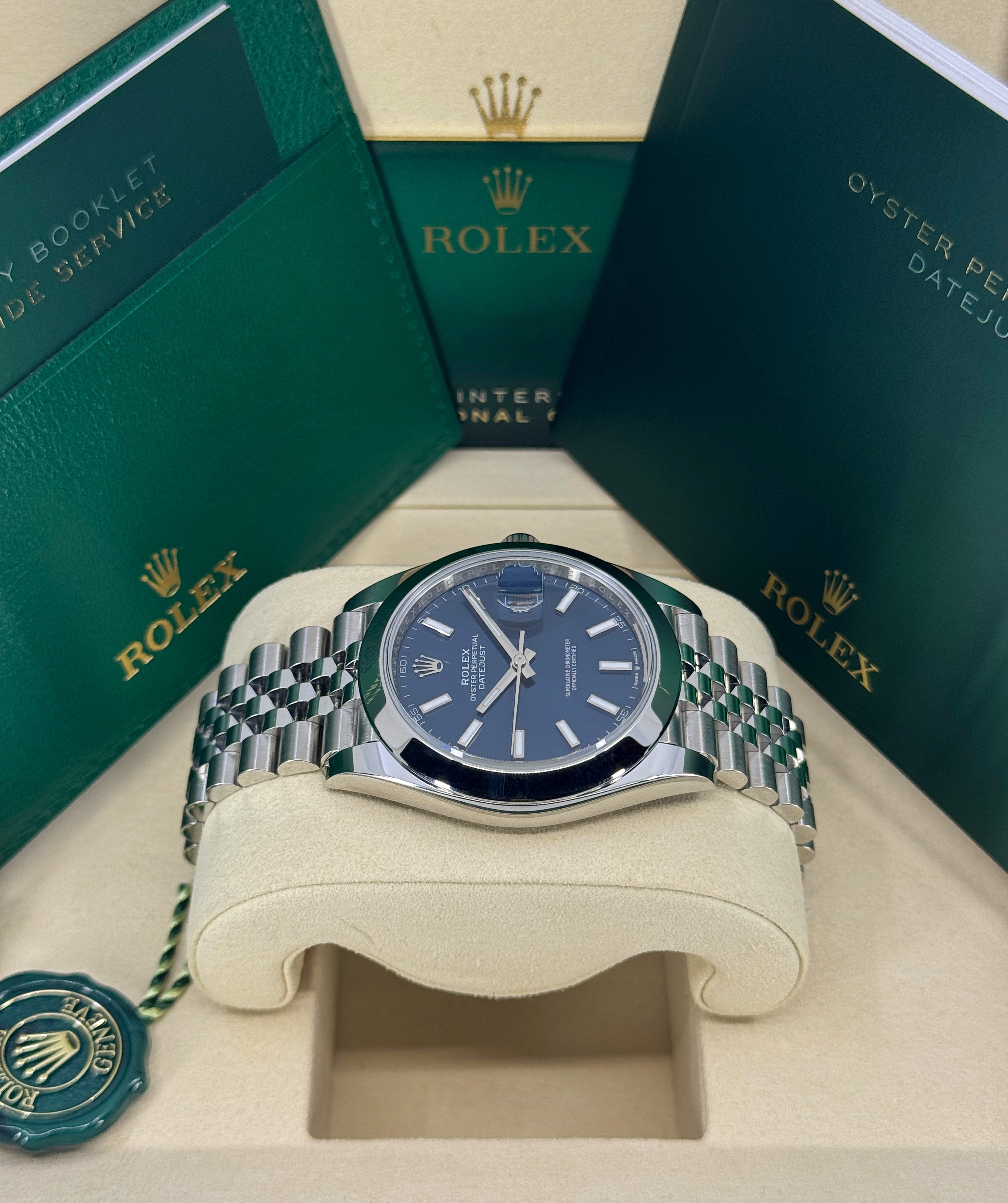 Rolex Datejust 41 126300 Thumbnail 2