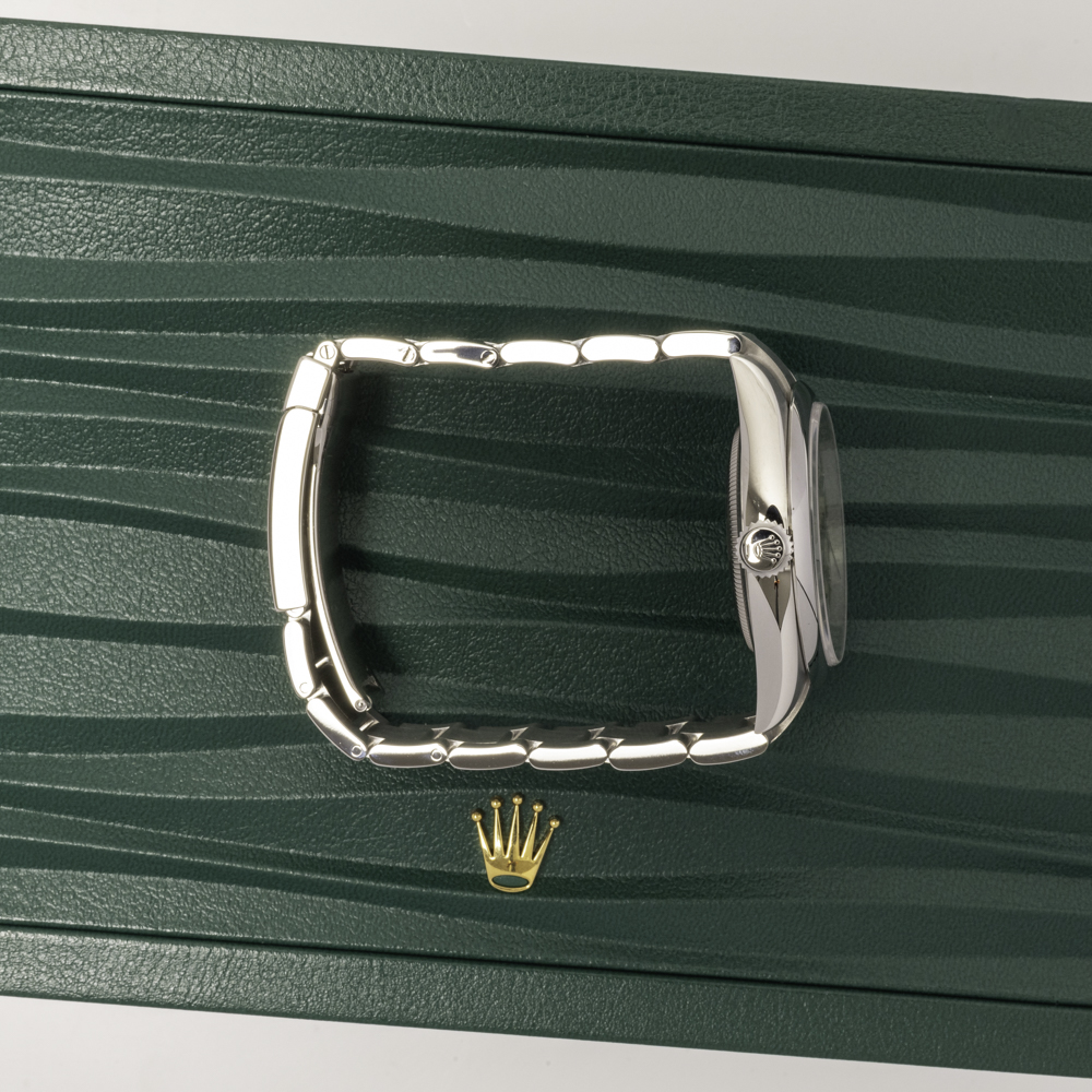 Rolex Oyster Perpetual 41 134300 Thumbnail 2