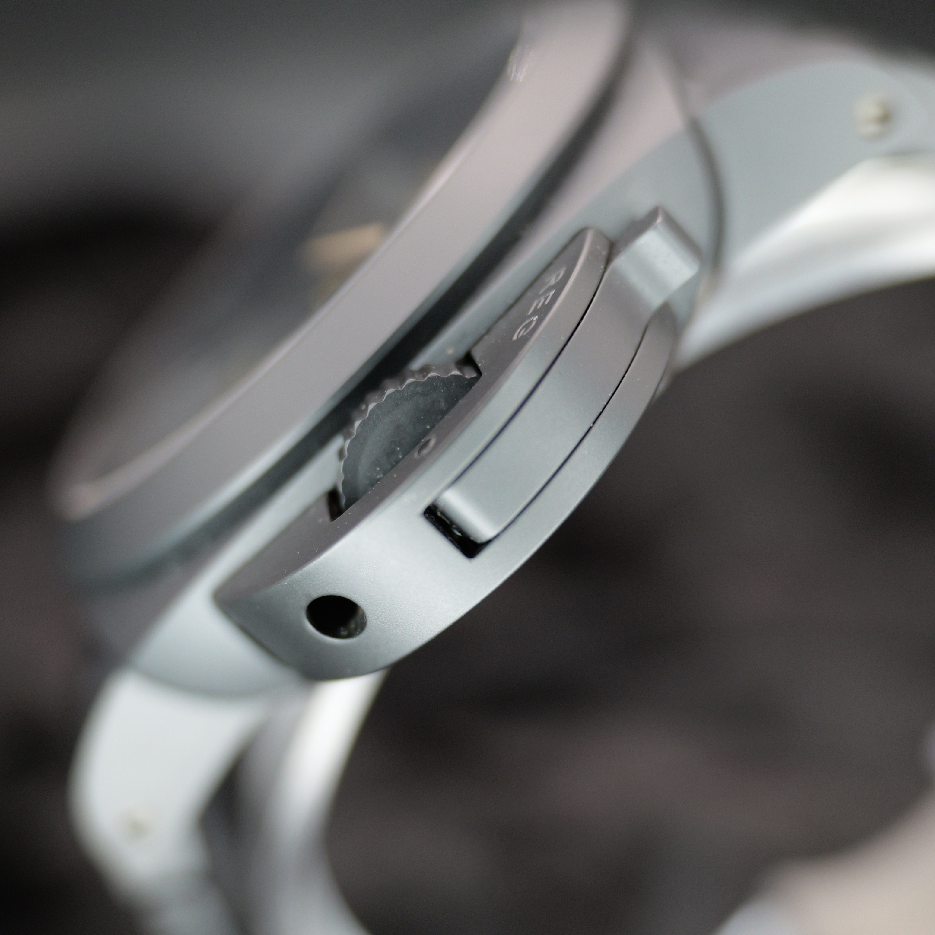 Panerai Luminor GMT PAM01438 Thumbnail 2