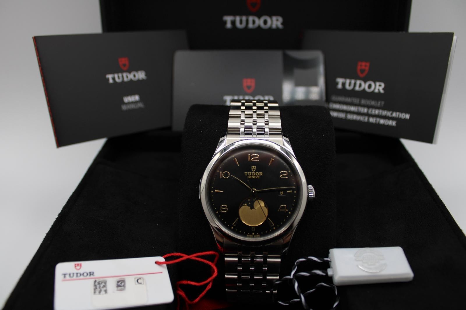 Tudor 1926 M91560-0003 Thumbnail 5