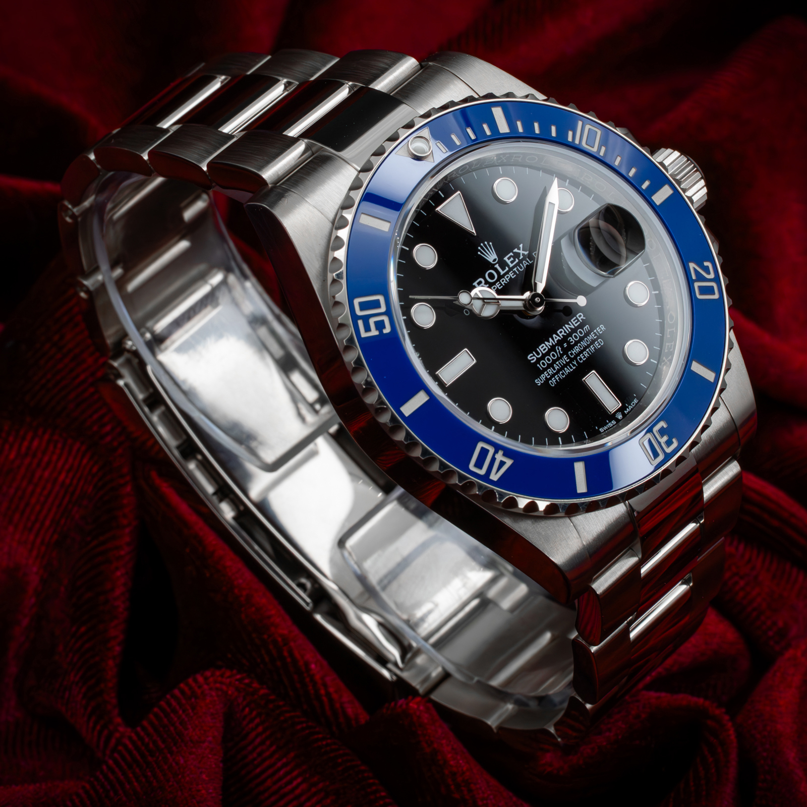 Rolex Submariner 126619 LB Thumbnail 3