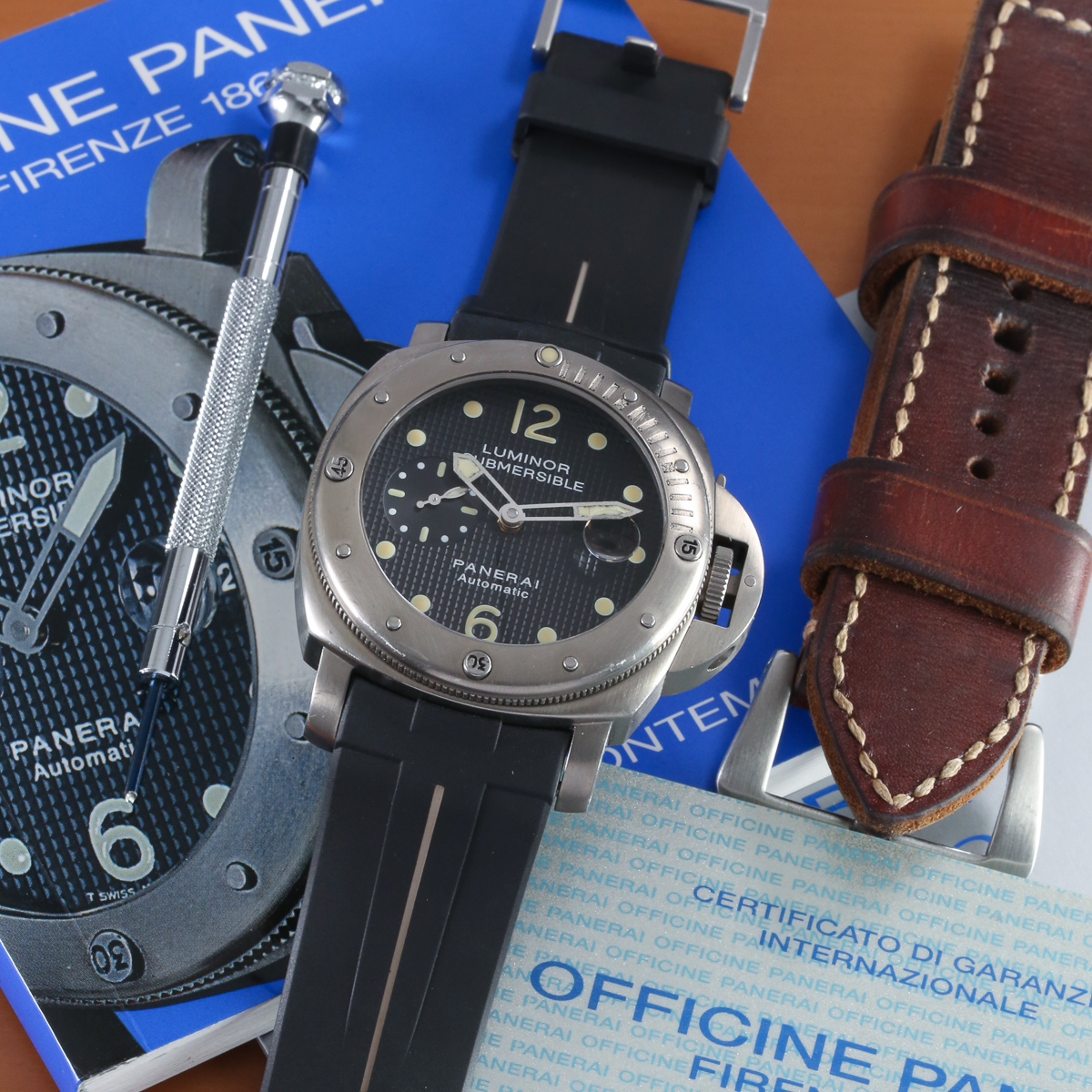 Panerai Luminor Submersible PAM00025 Thumbnail 6