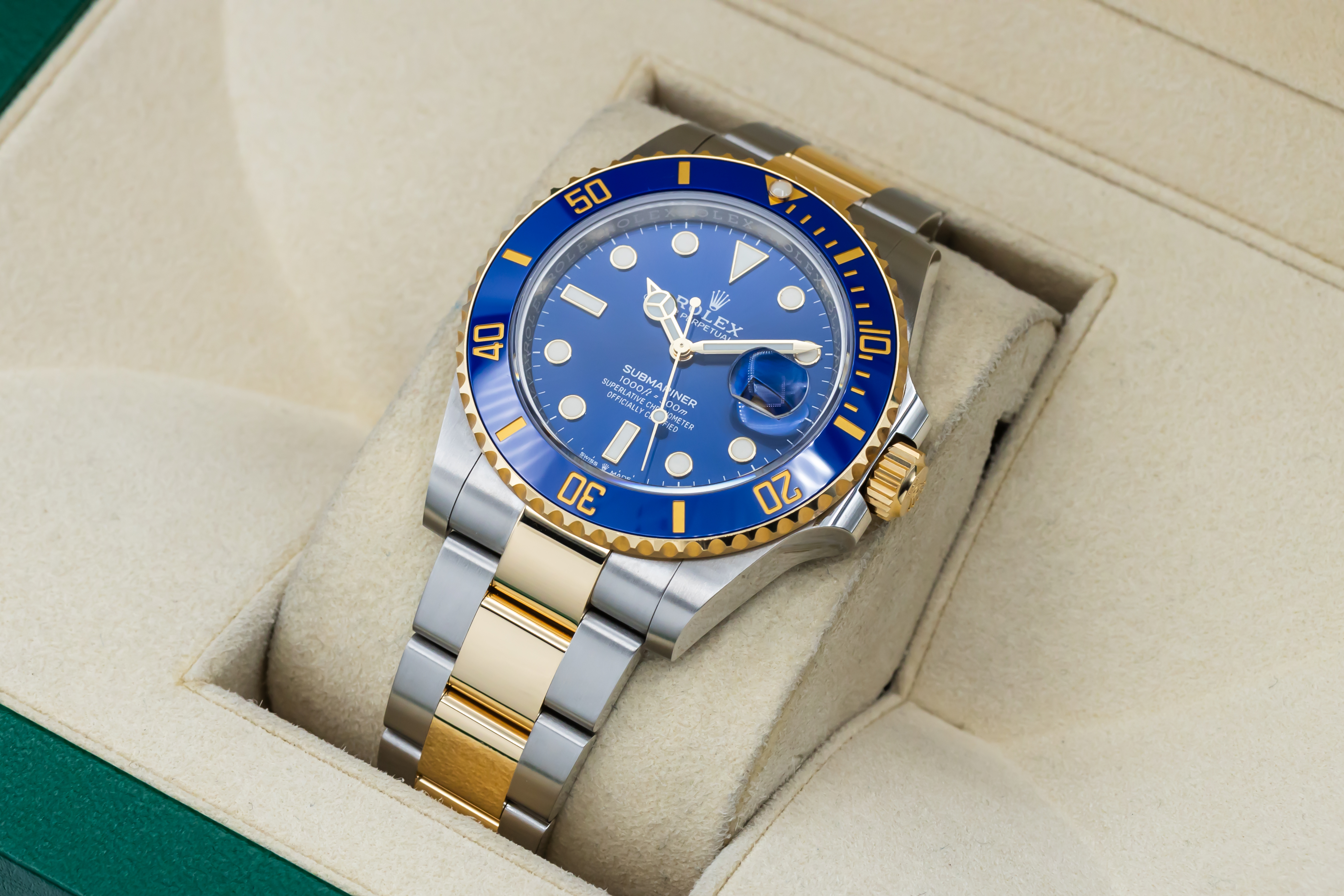 Rolex Submariner 126613 LB Thumbnail 5
