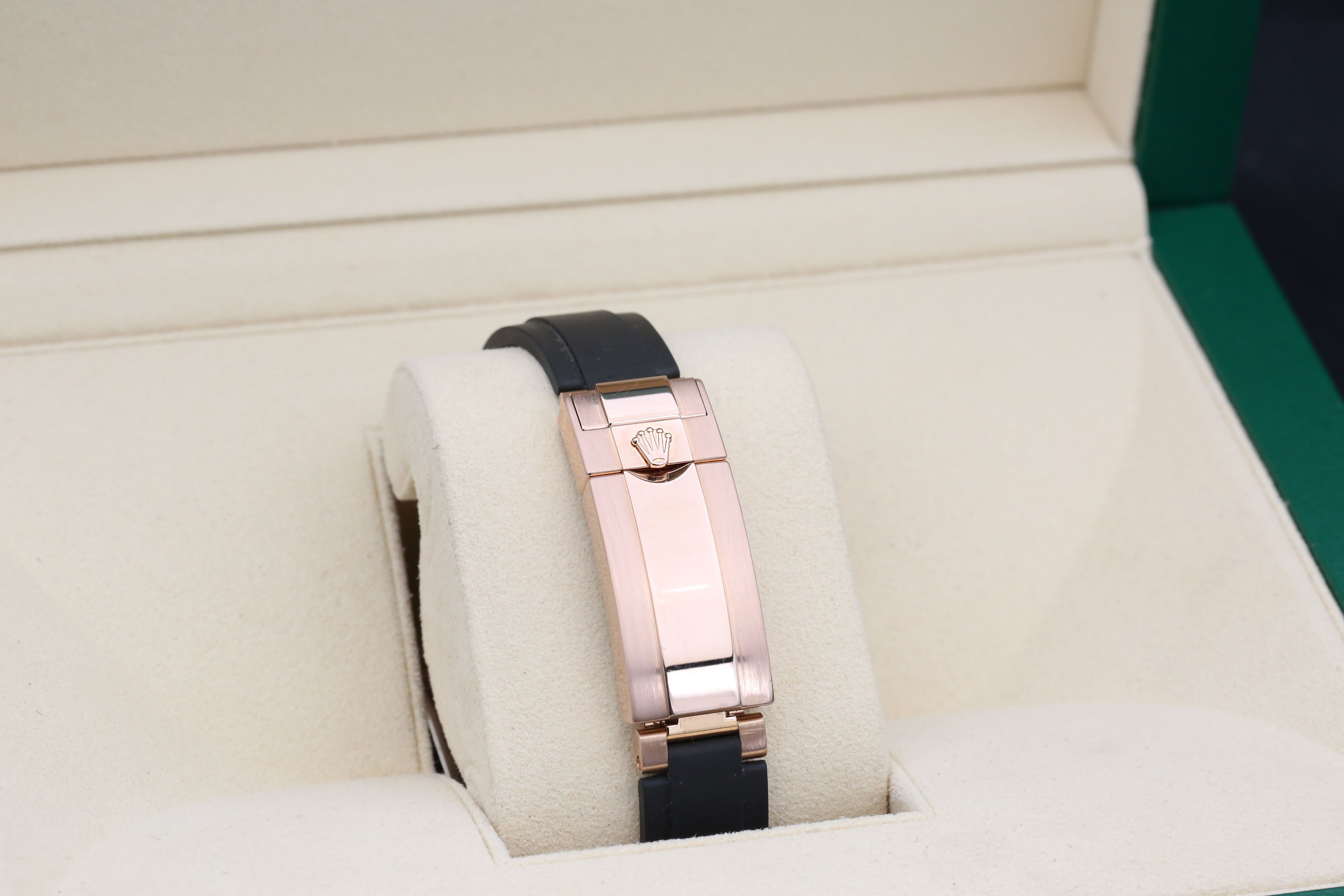 Rolex Yacht-Master 126655 Thumbnail 3