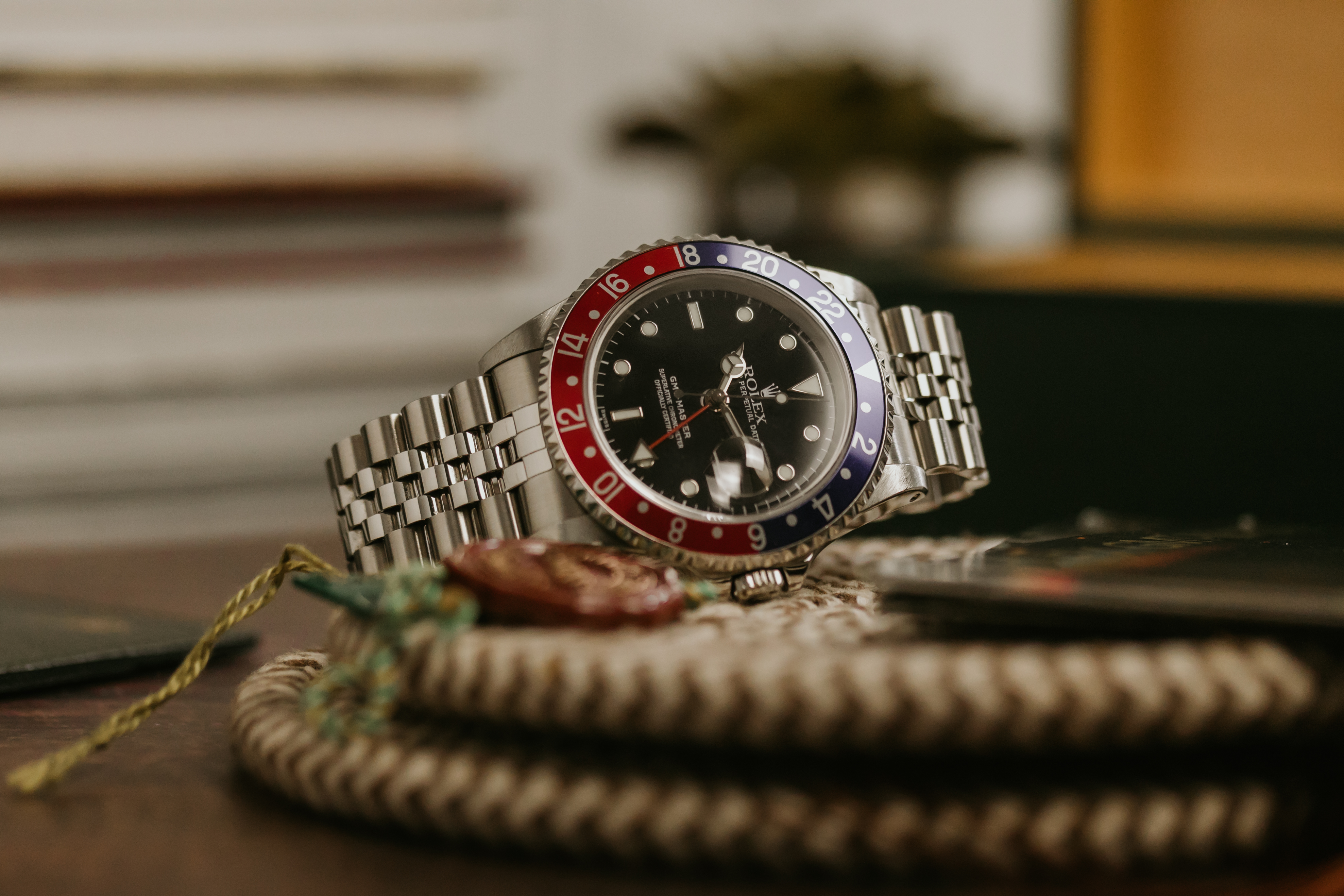 Rolex GMT Master 16700 Thumbnail 6