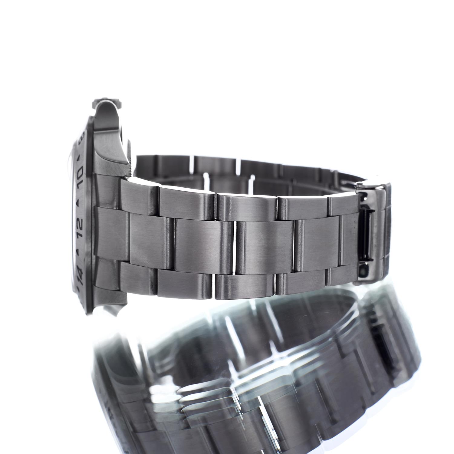 Rolex Explorer II 16570 Thumbnail 2