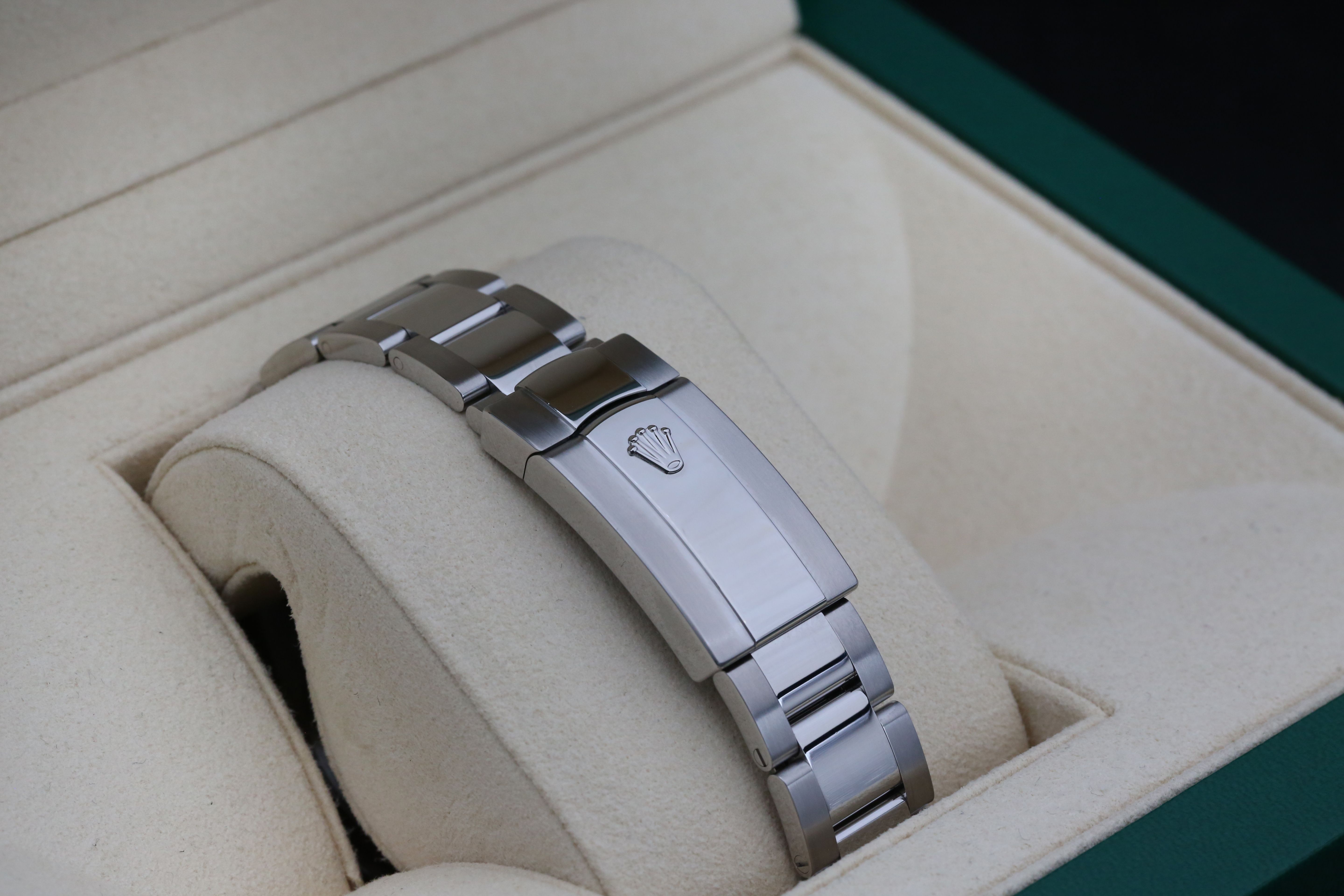 Rolex Datejust 41 126334 Thumbnail 3