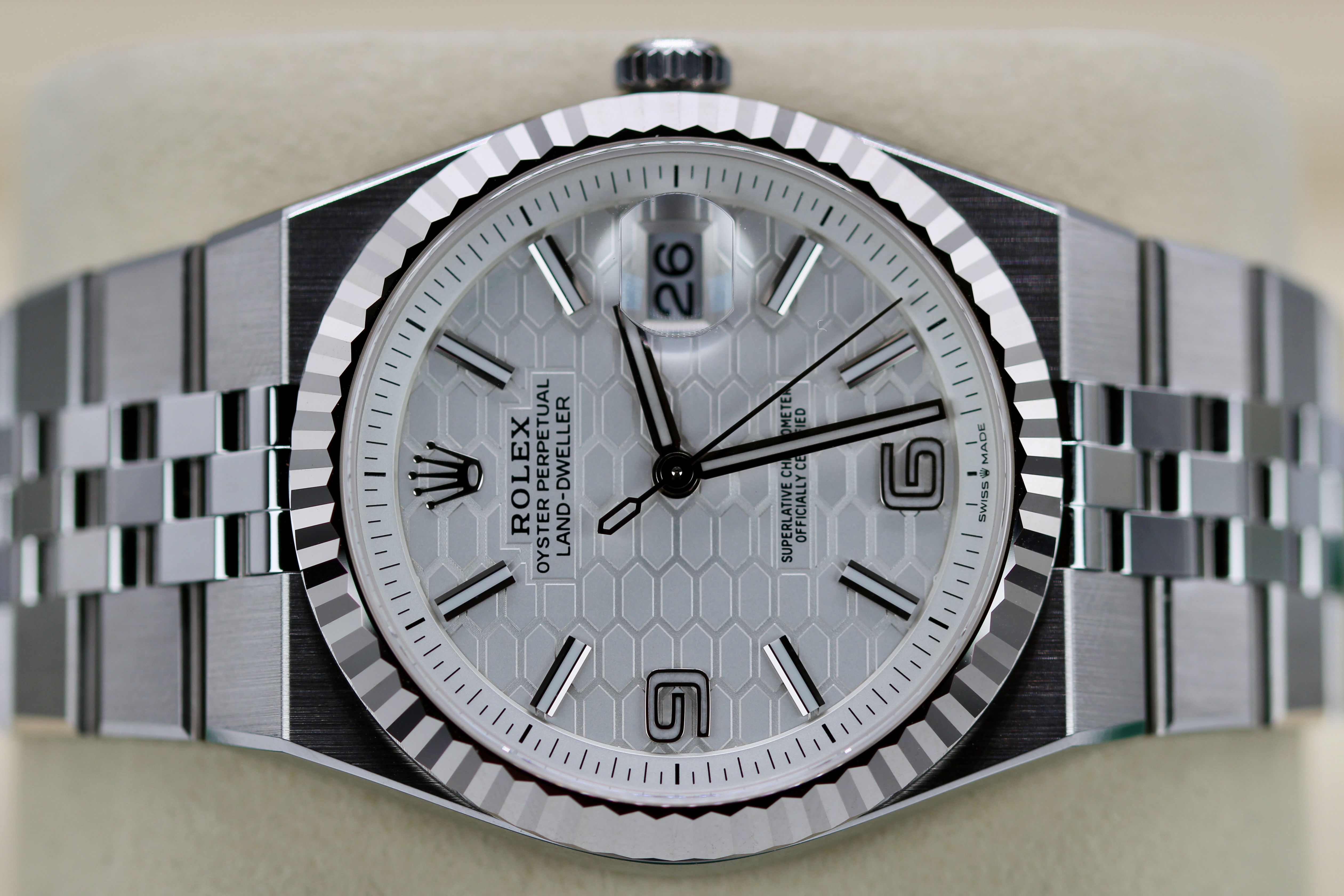 Rolex Land-Dweller 40 127334 Thumbnail 5