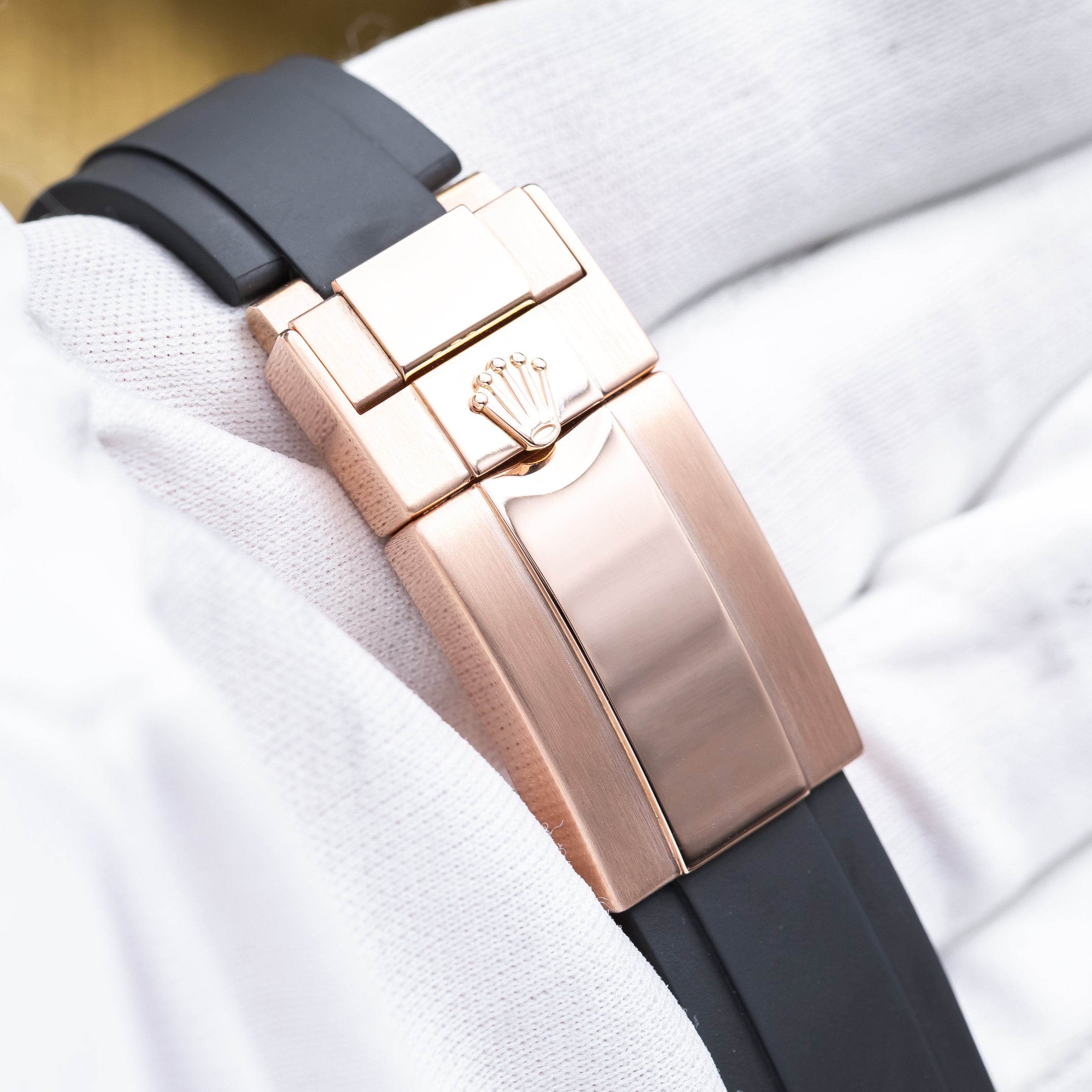 Rolex Yacht-Master 116655 Thumbnail 3