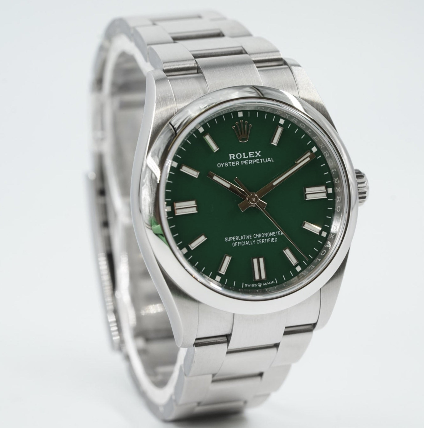 Rolex Oyster Perpetual 126000 Thumbnail 3