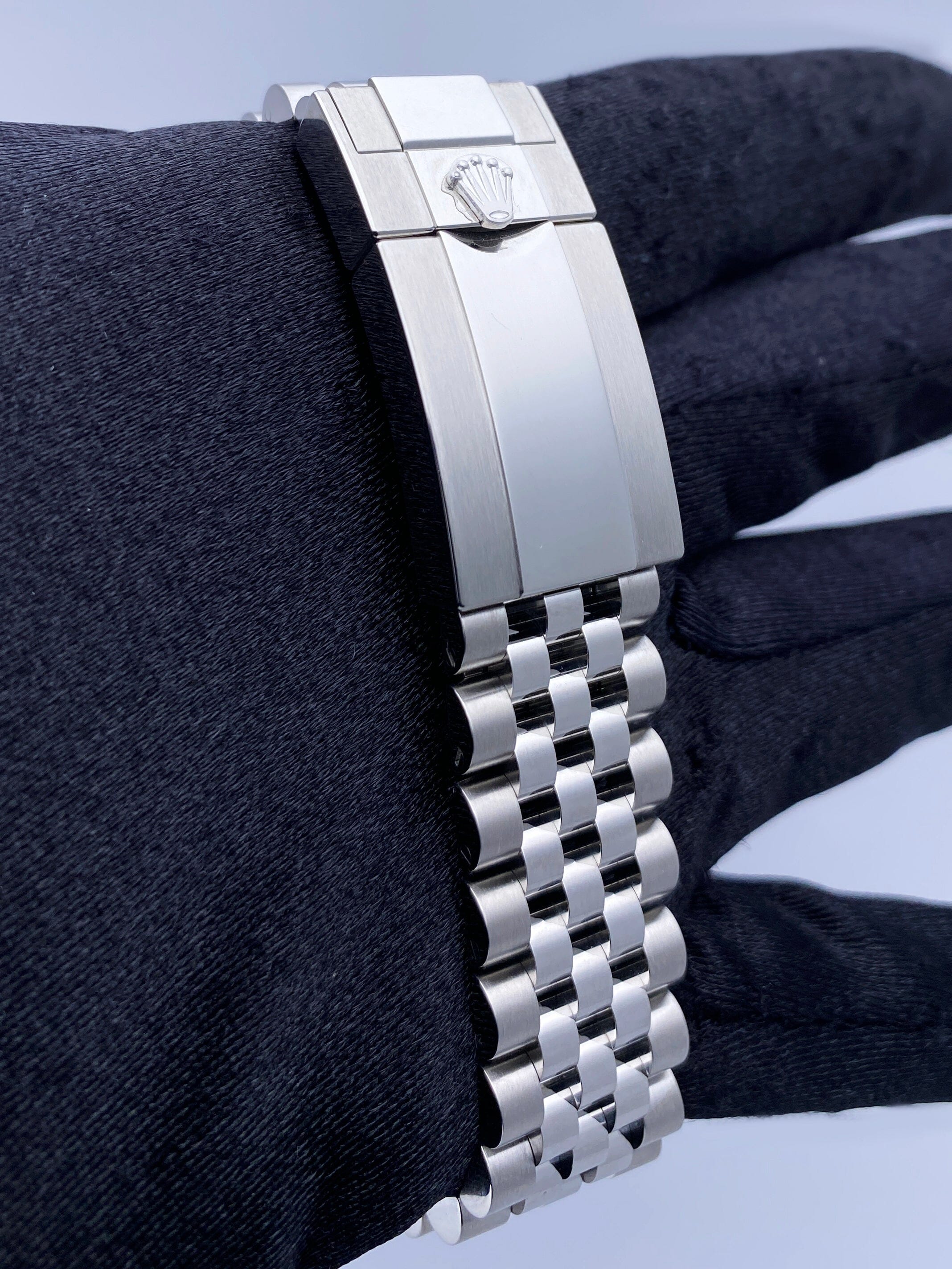 Rolex GMT Master II 126710 BLNR Thumbnail 5