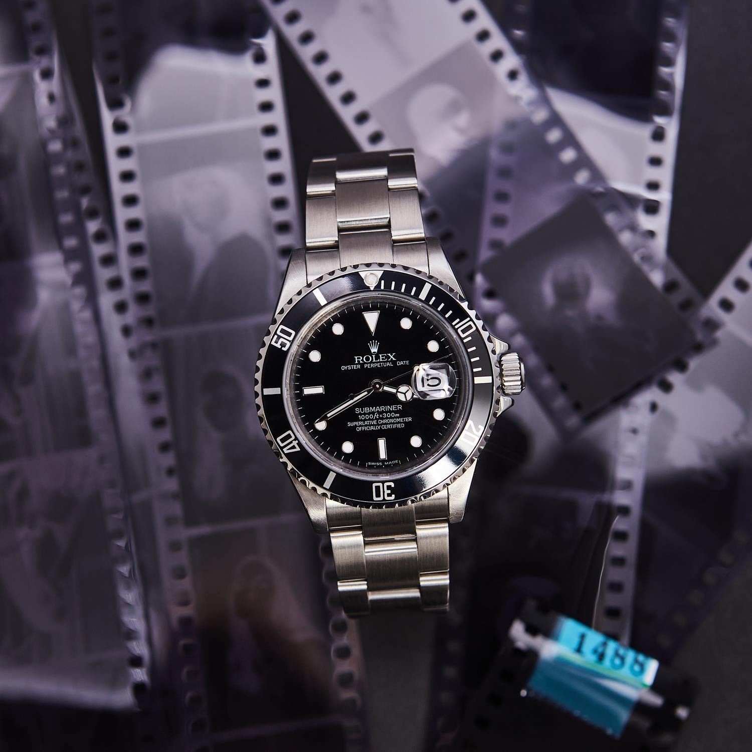 Rolex Submariner 16610 Thumbnail 4