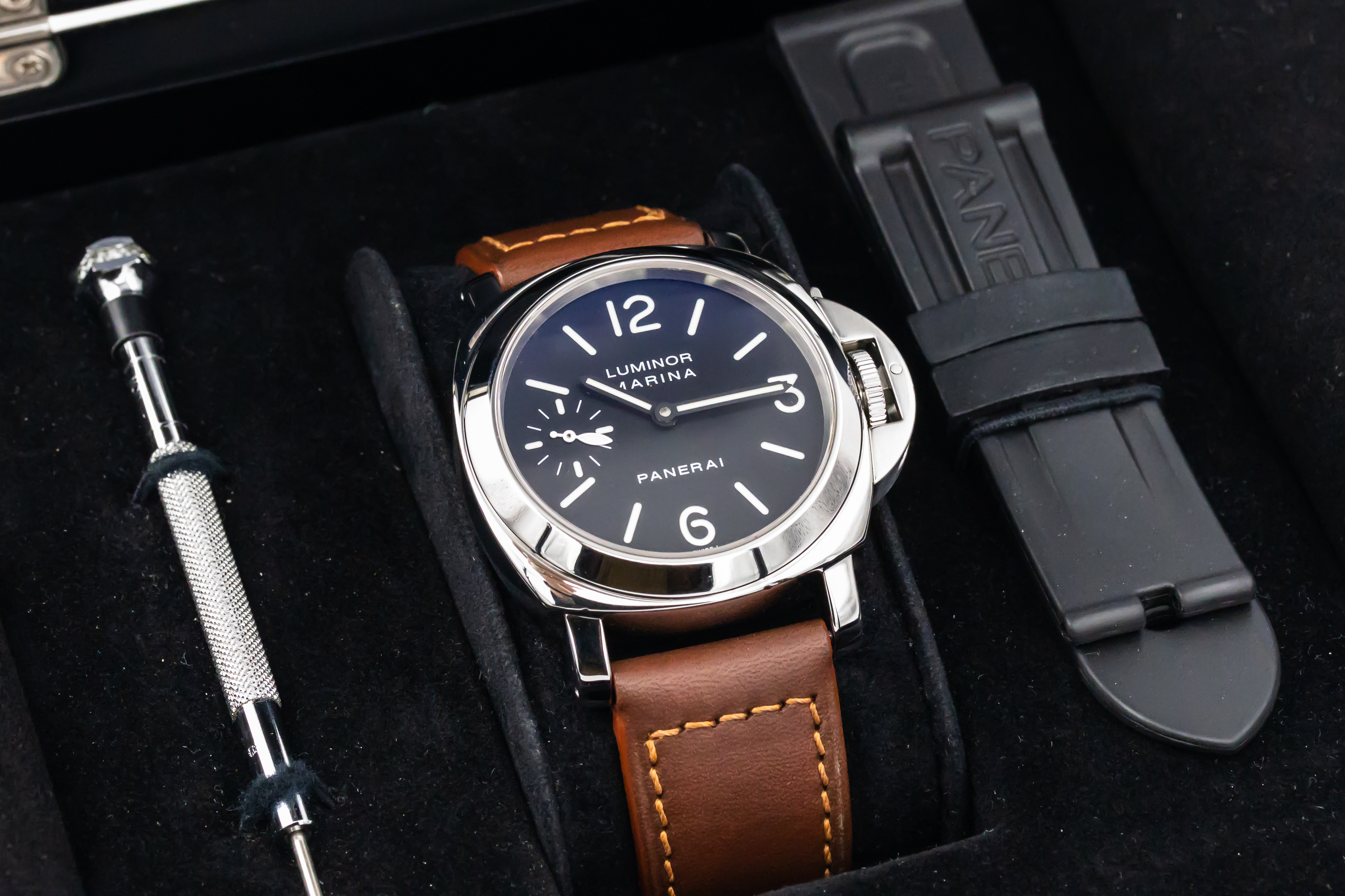 Panerai Luminor Marina PAM00111 Thumbnail 5