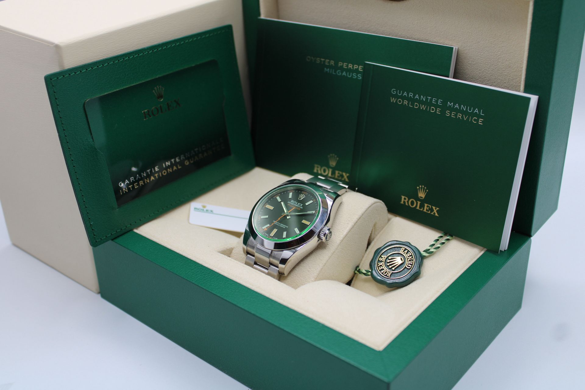 Rolex Milgauss 116400 GV Thumbnail 7