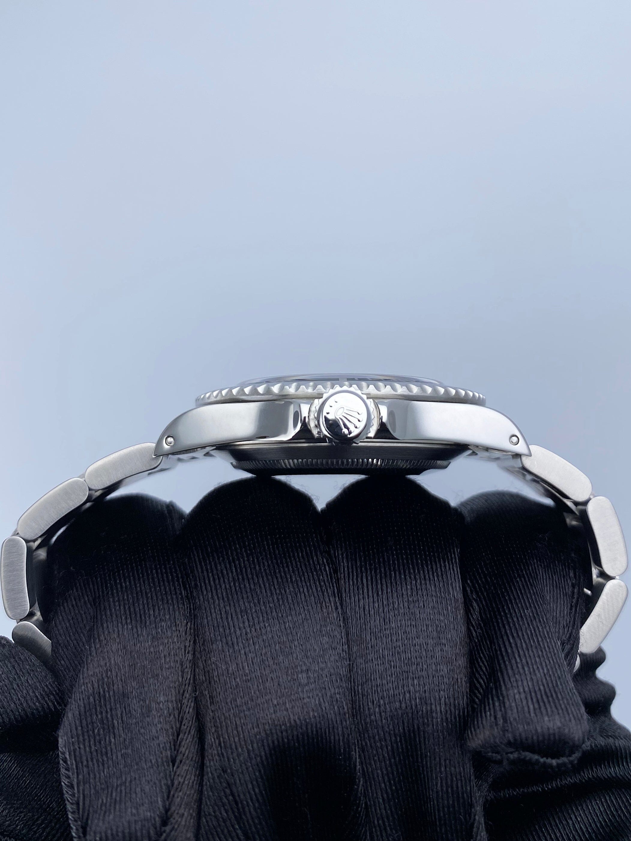 Rolex Submariner 14060M Thumbnail 6