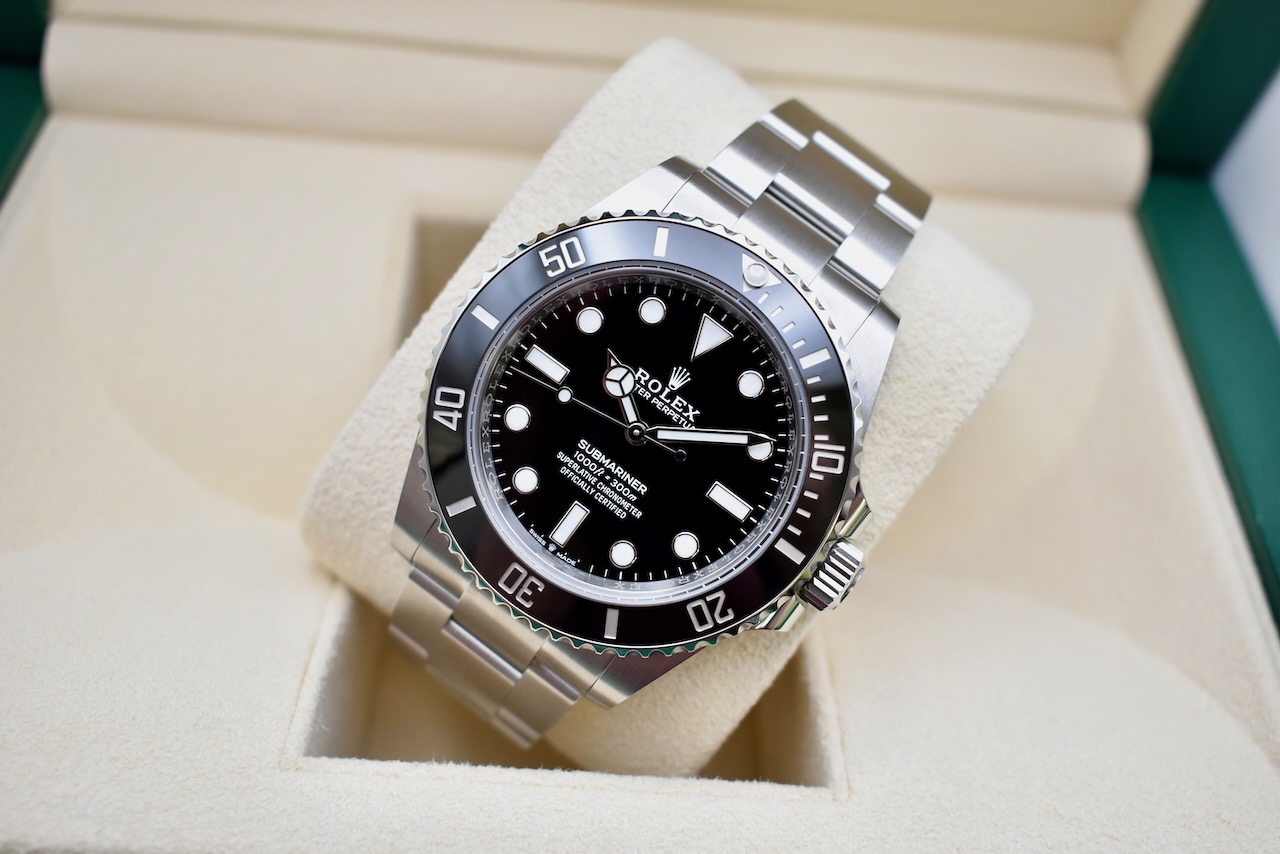 Rolex Submariner 124060 Thumbnail 5