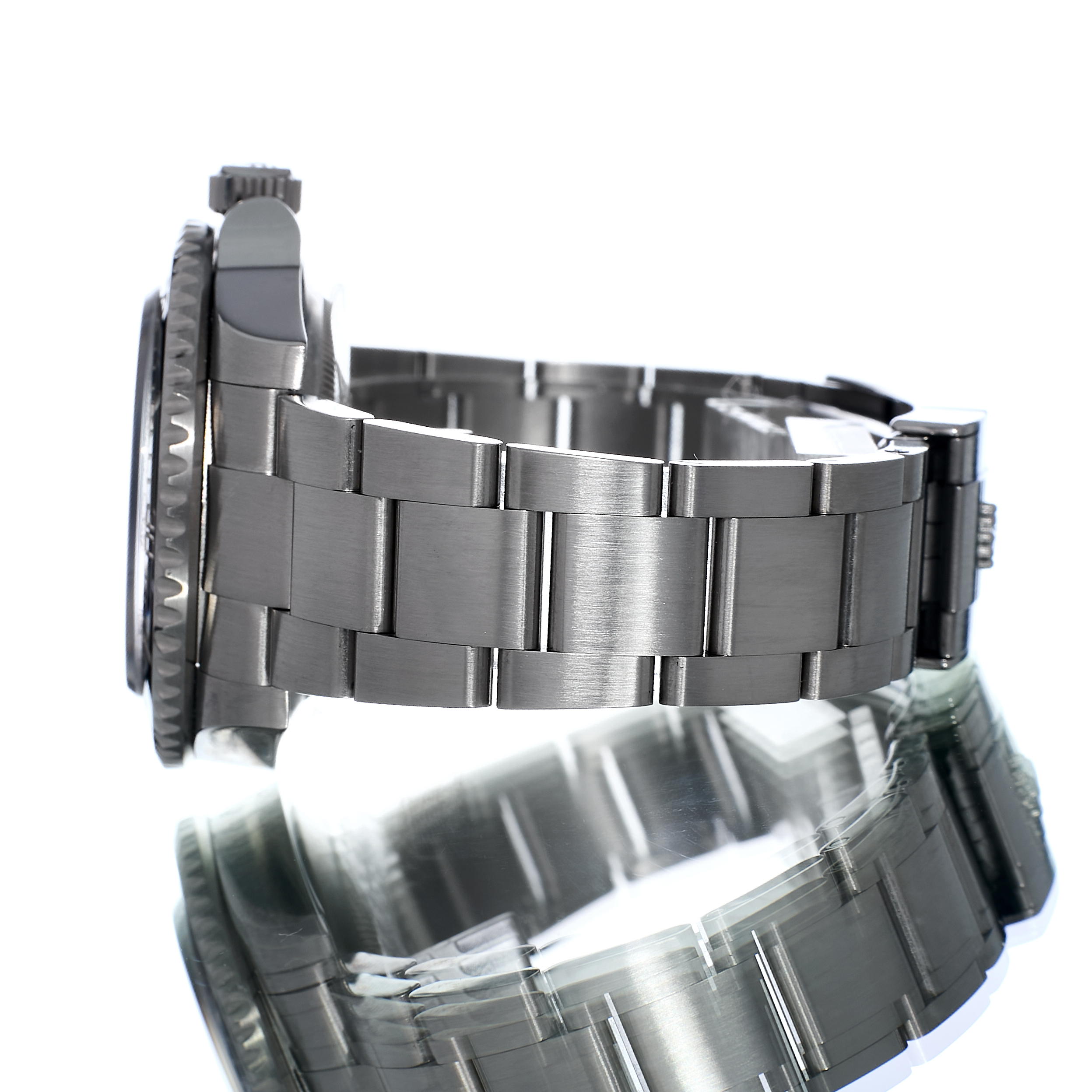 Rolex Sea-Dweller 4000 116600 Thumbnail 2