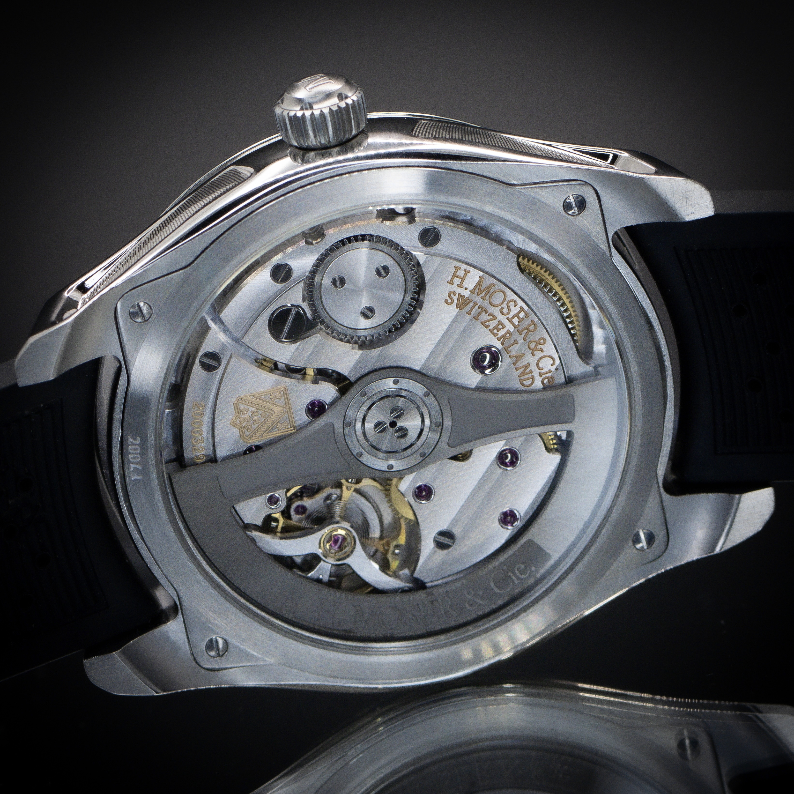 H. Moser and Cie Pioneer 3200-1217 Thumbnail 4
