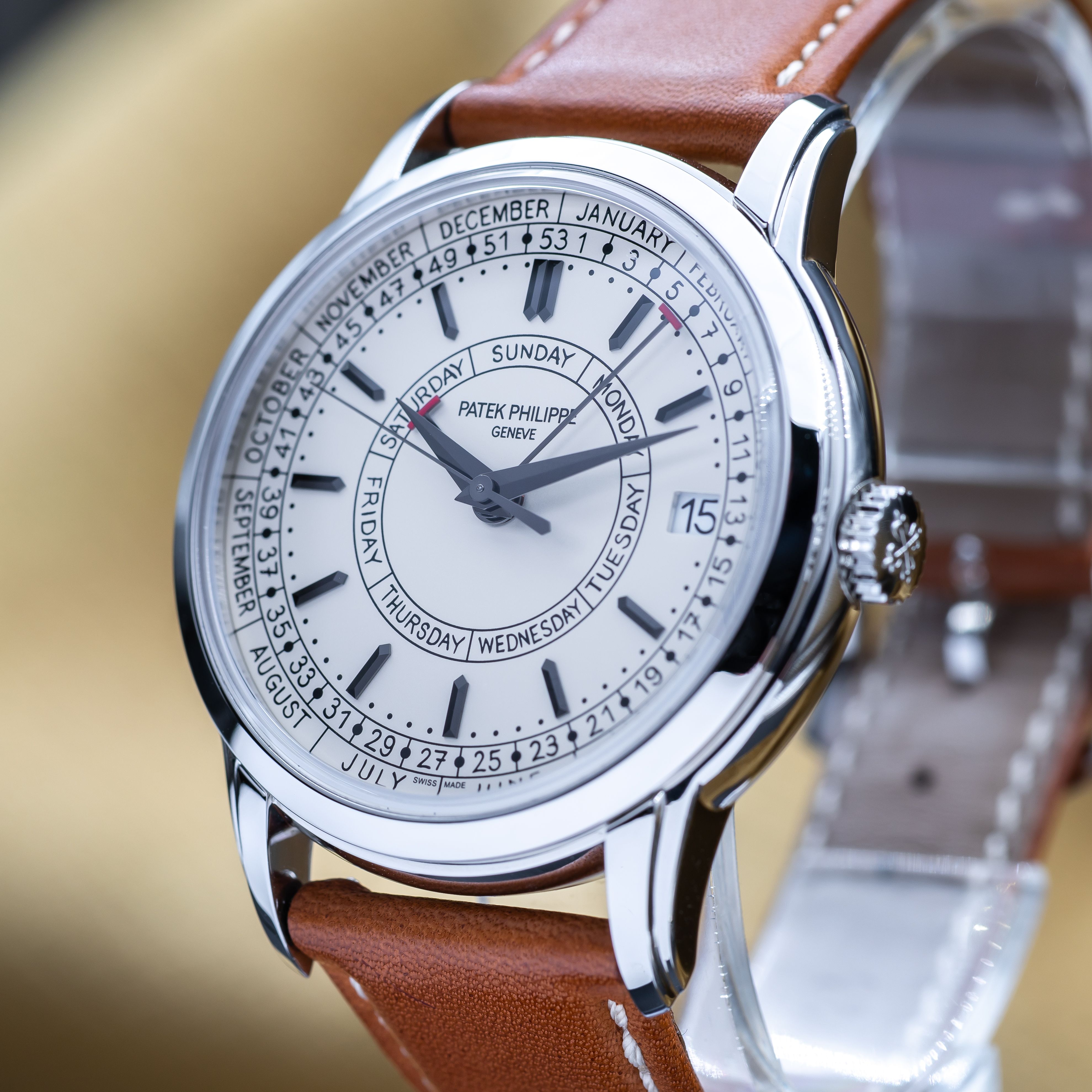 Patek Philippe Complications 5212A-001 Thumbnail 2
