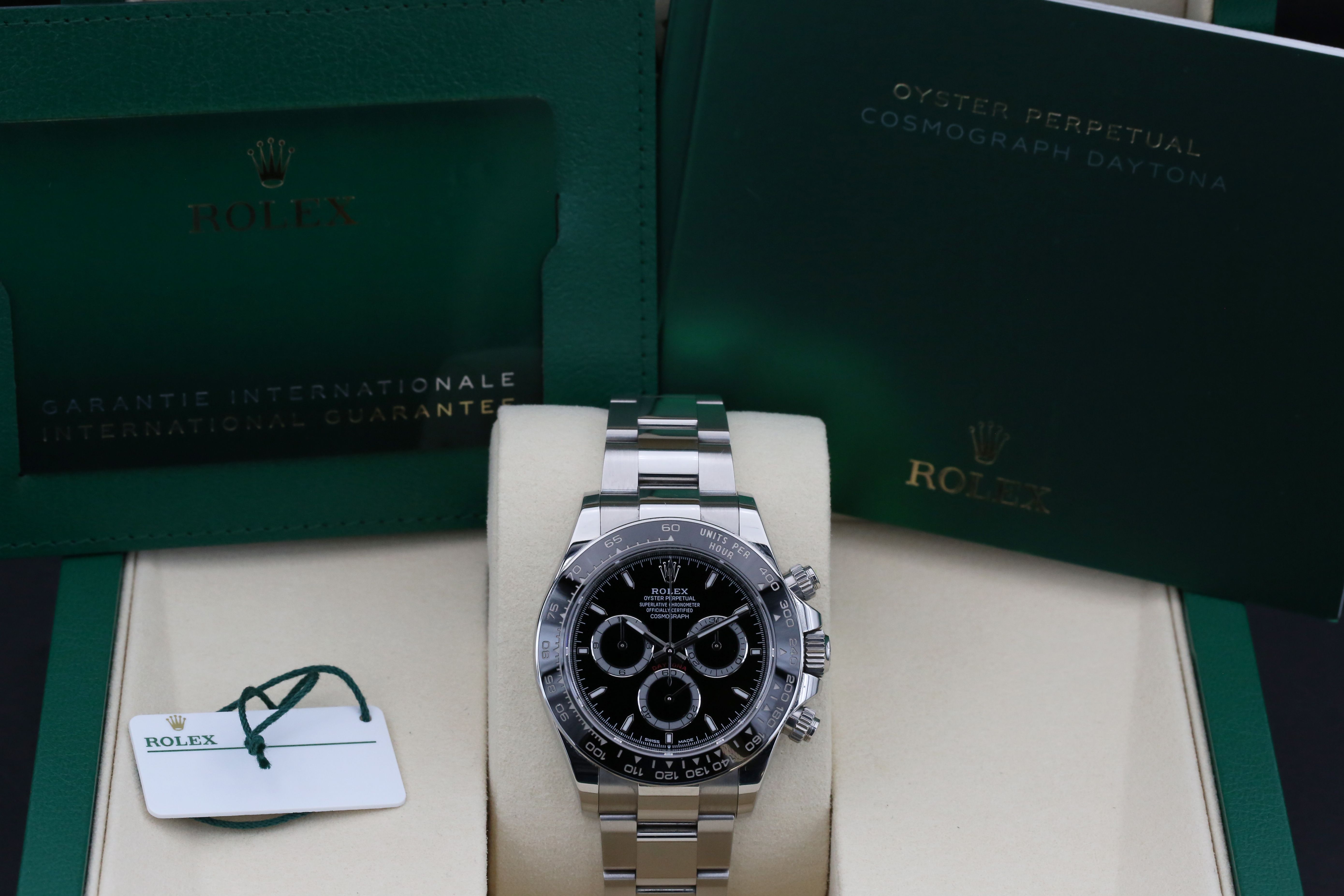 Rolex Daytona 126500 LN Thumbnail 7