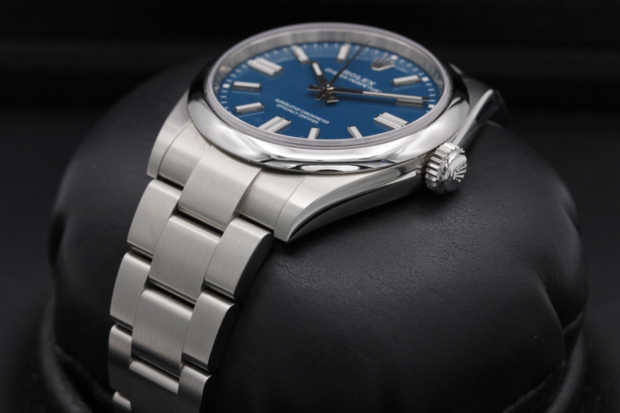 Rolex Oyster Perpetual 41 134300 Thumbnail 2