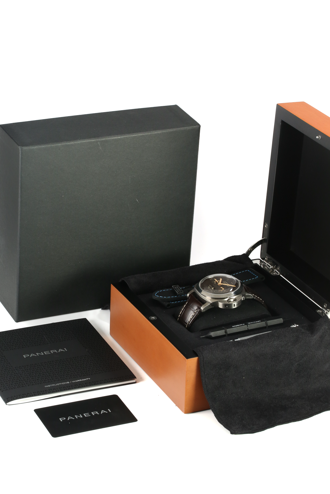 Panerai Luminor GMT PAM00656 Thumbnail 5